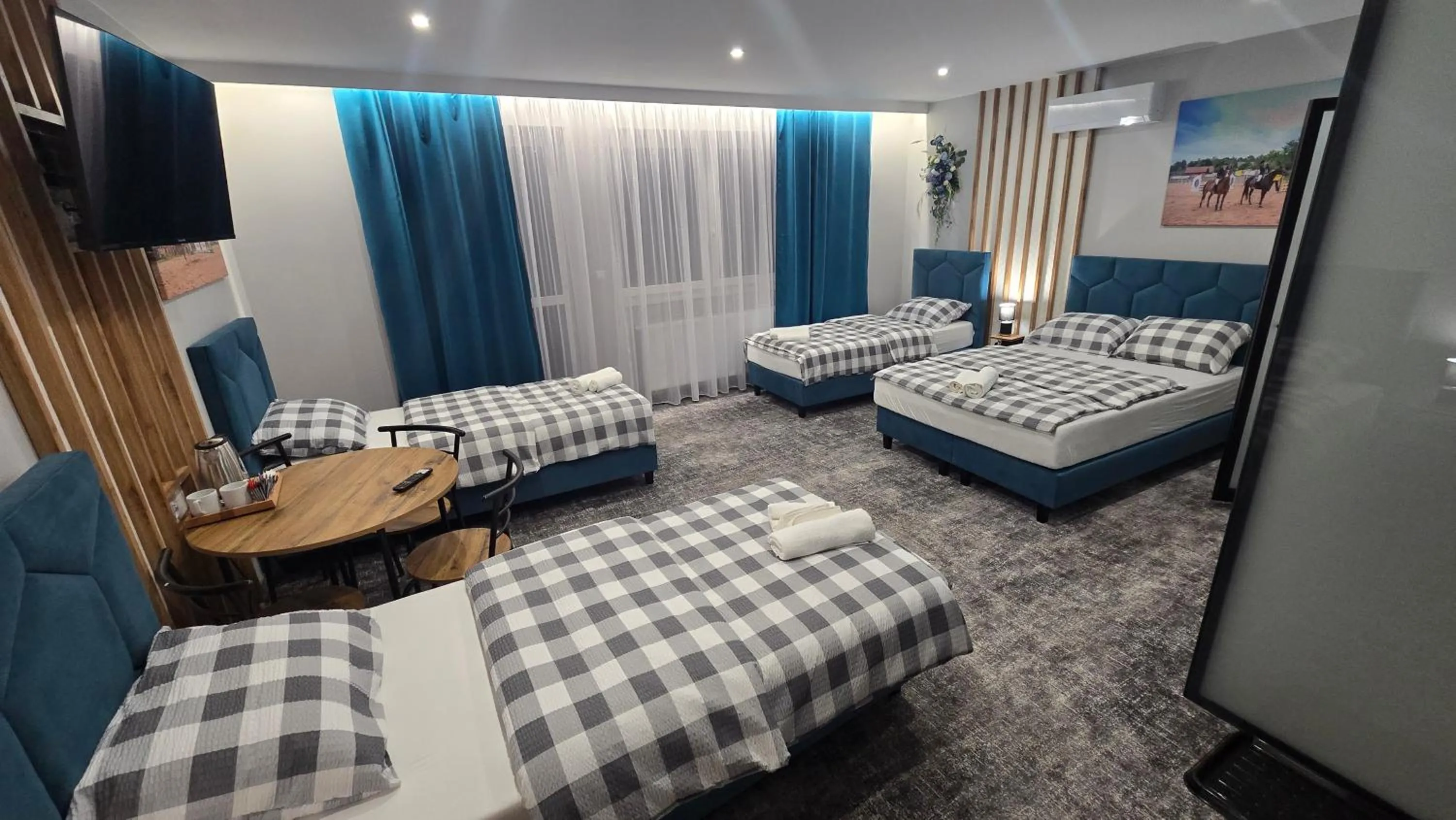 Family Suite with Balcony - single occupancy in Pensjonat Lubianka