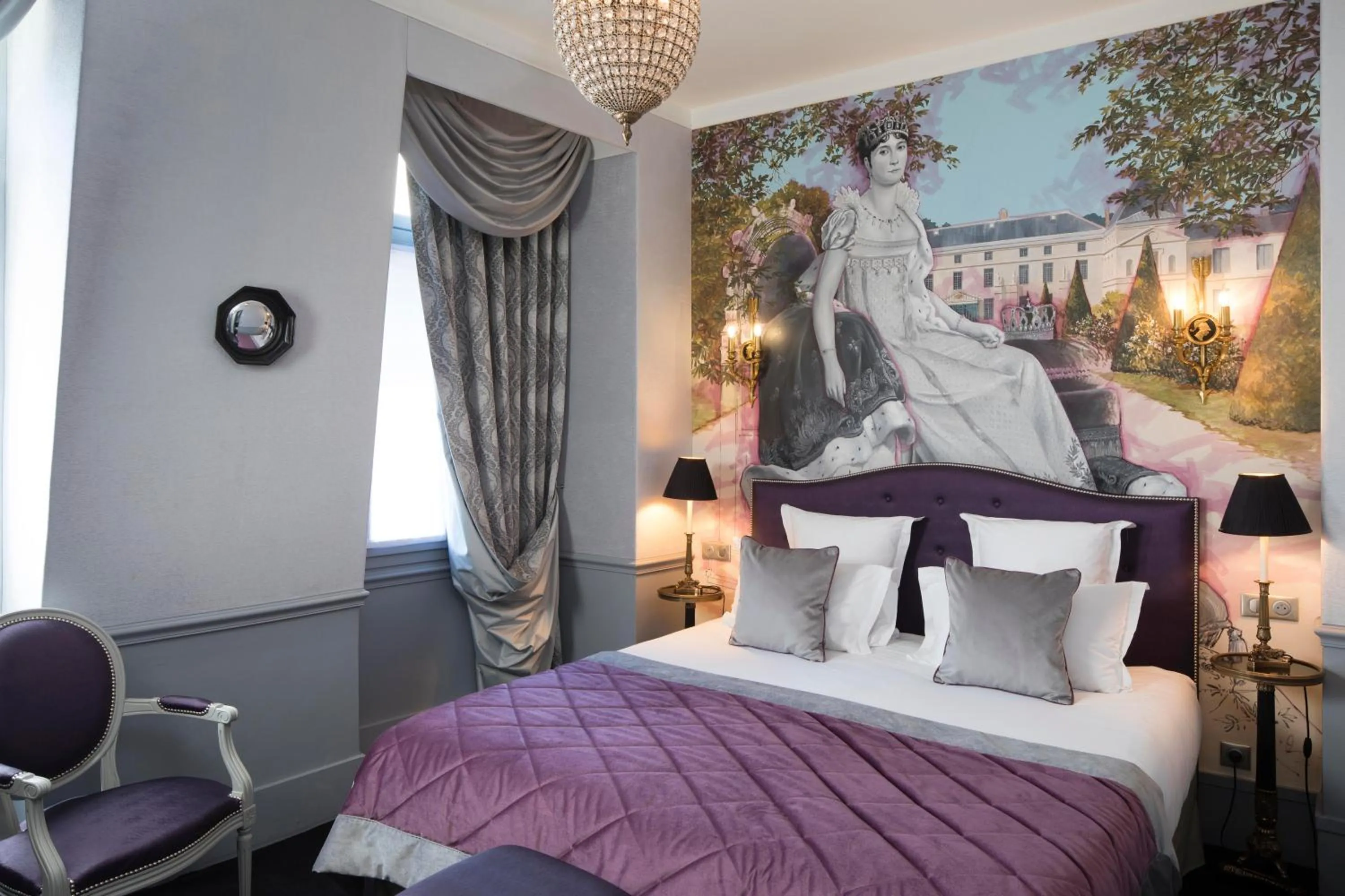 Photo of the whole room, Bed in Hotel & Spa de Latour Maubourg