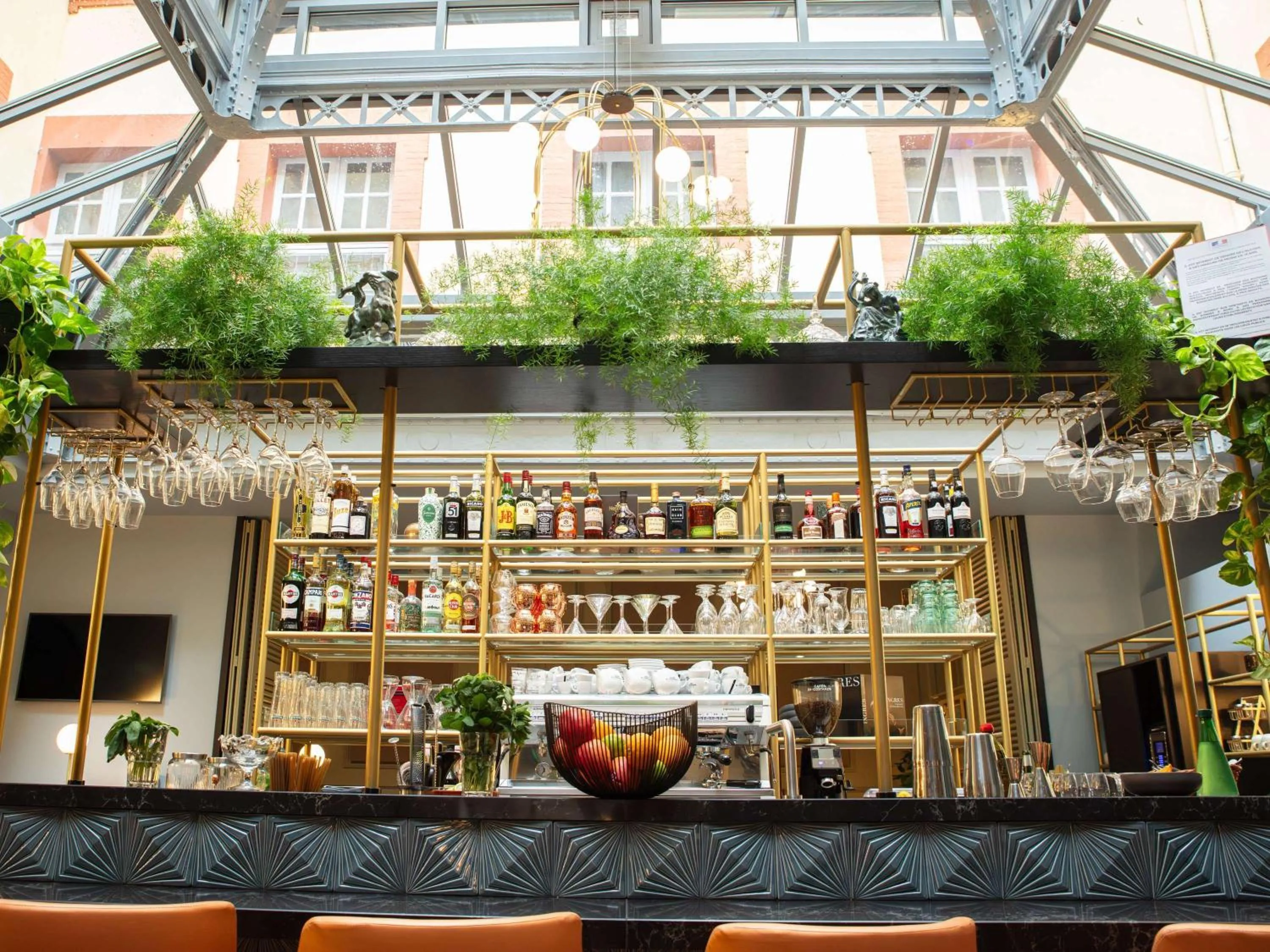 Property building in Hôtel Mercure Montauban