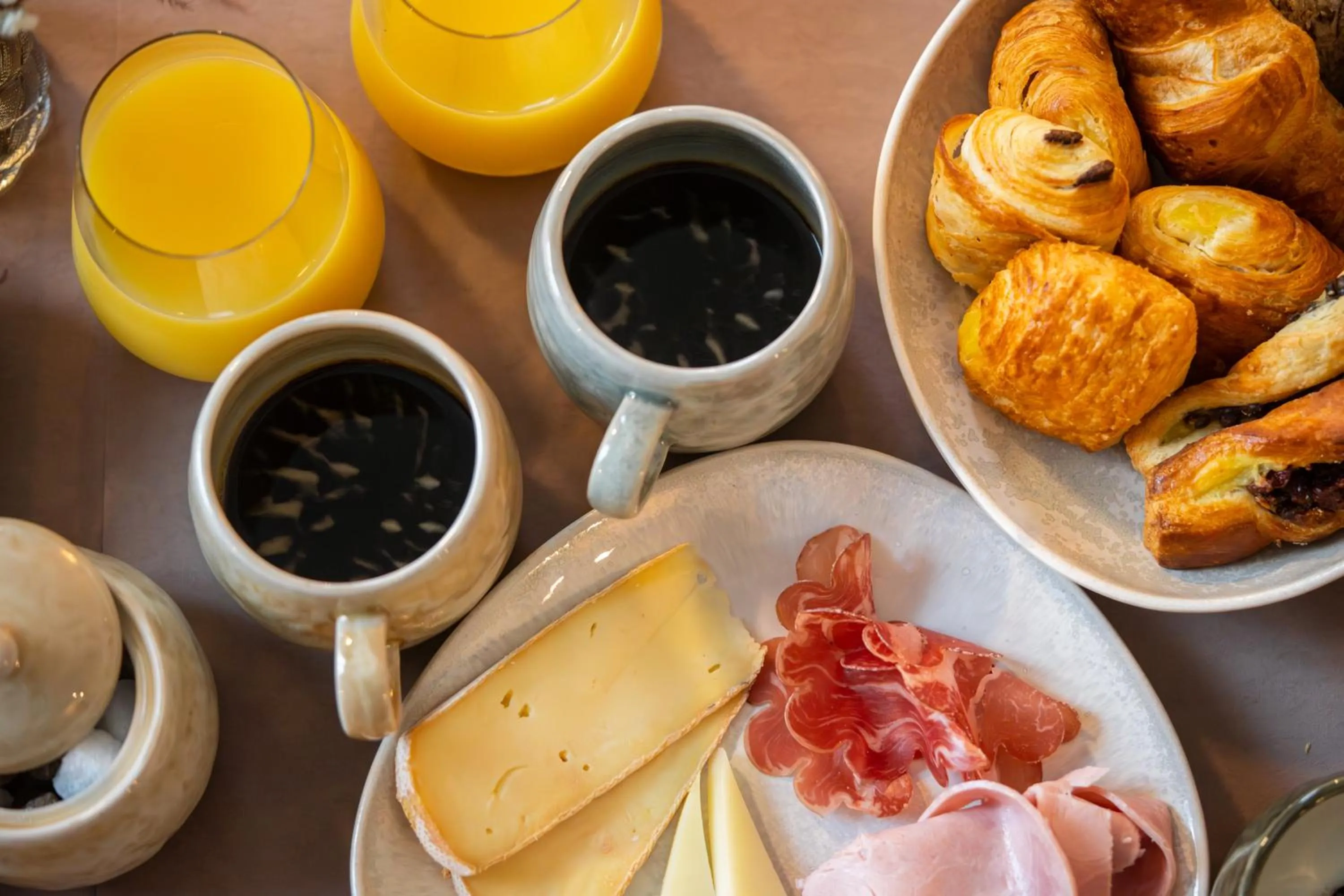 Breakfast in Hôtel Mercure Montauban