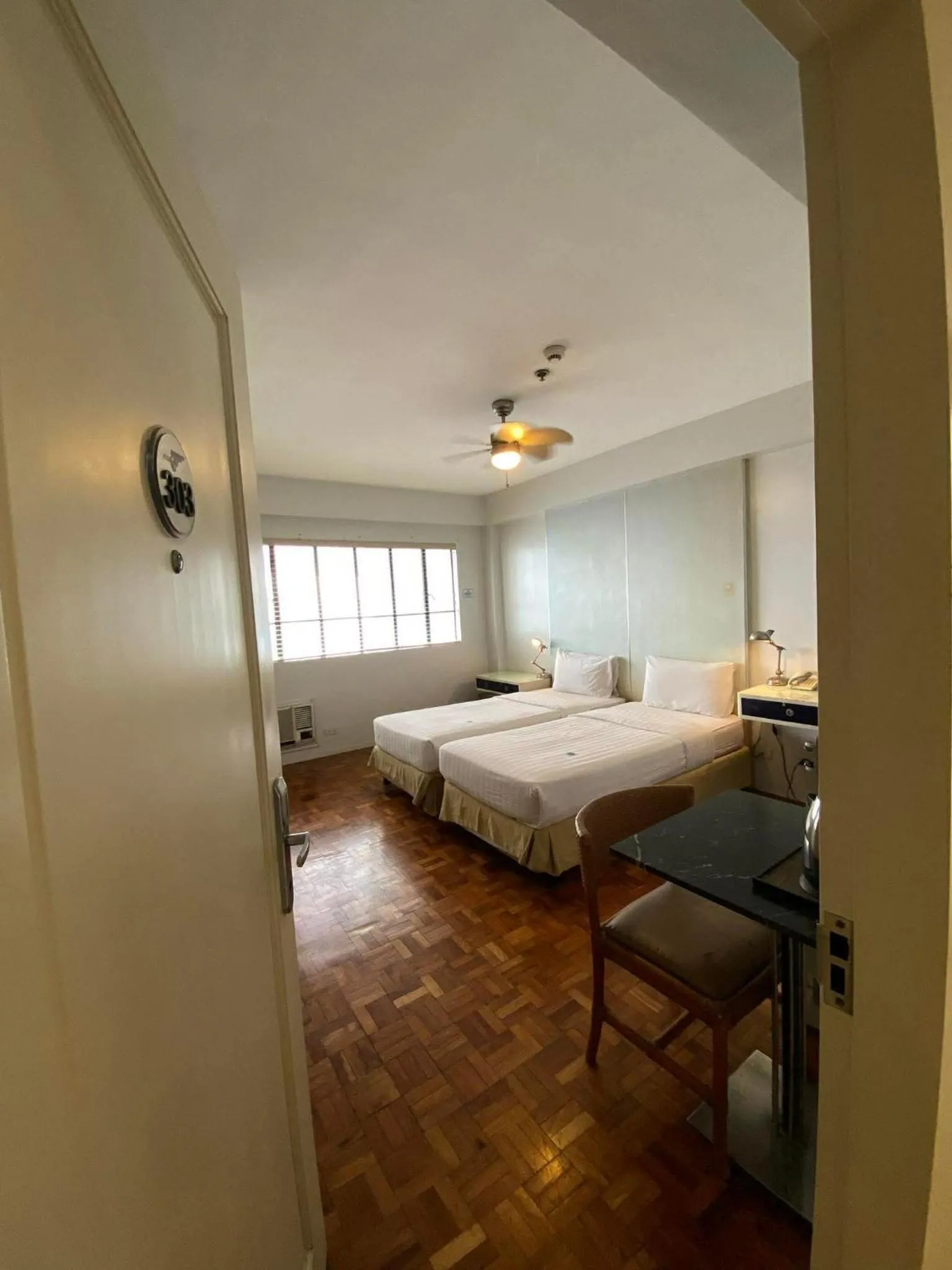 Bed in The Clipper Hotel, Poblacion Makati