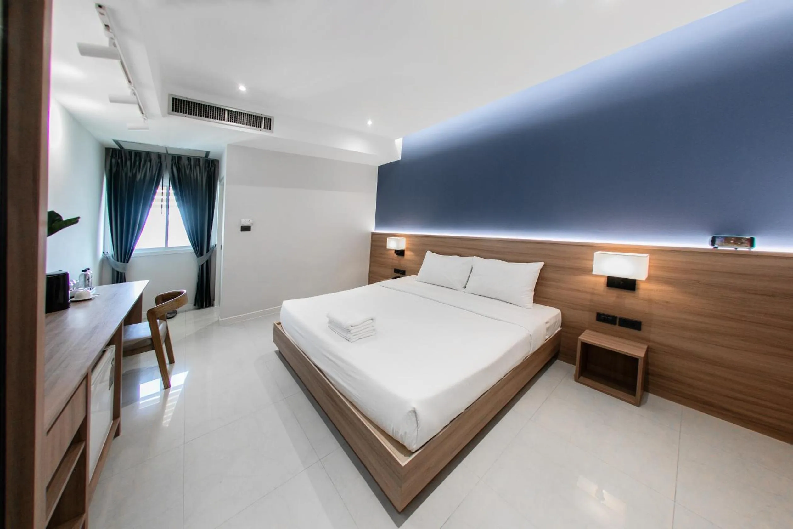 Photo of the whole room, Bed in Sirin Hotel & Resident