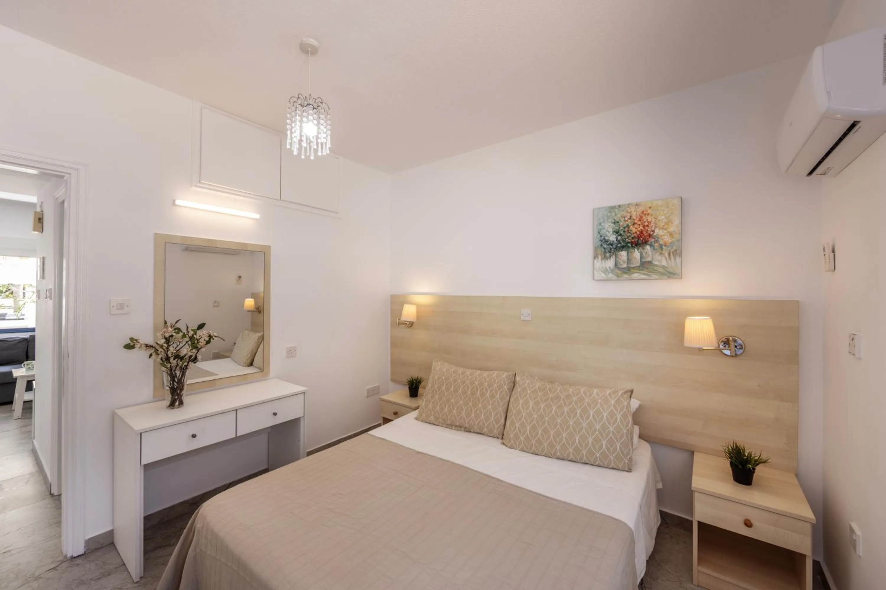 Bed in Flouressia Gardens