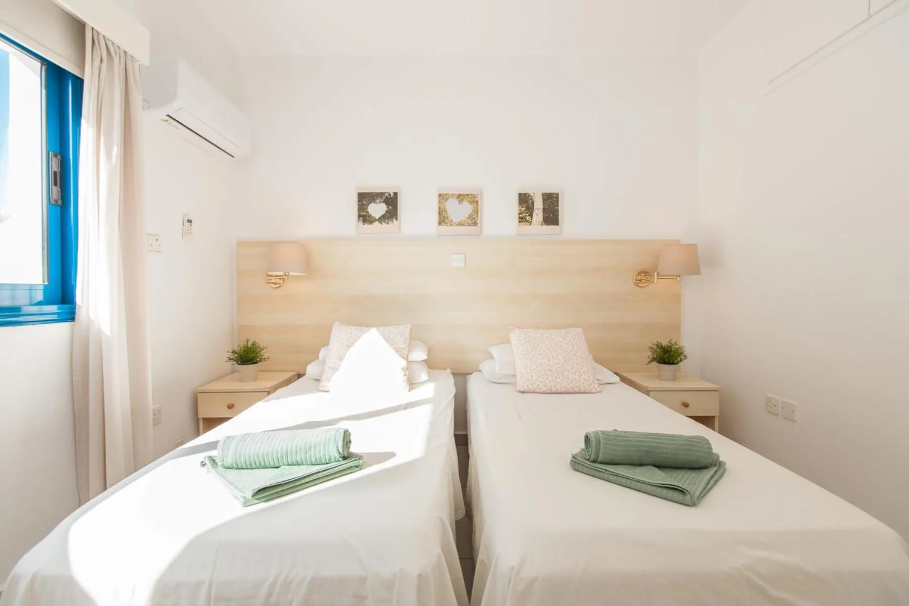 Bed in Flouressia Gardens