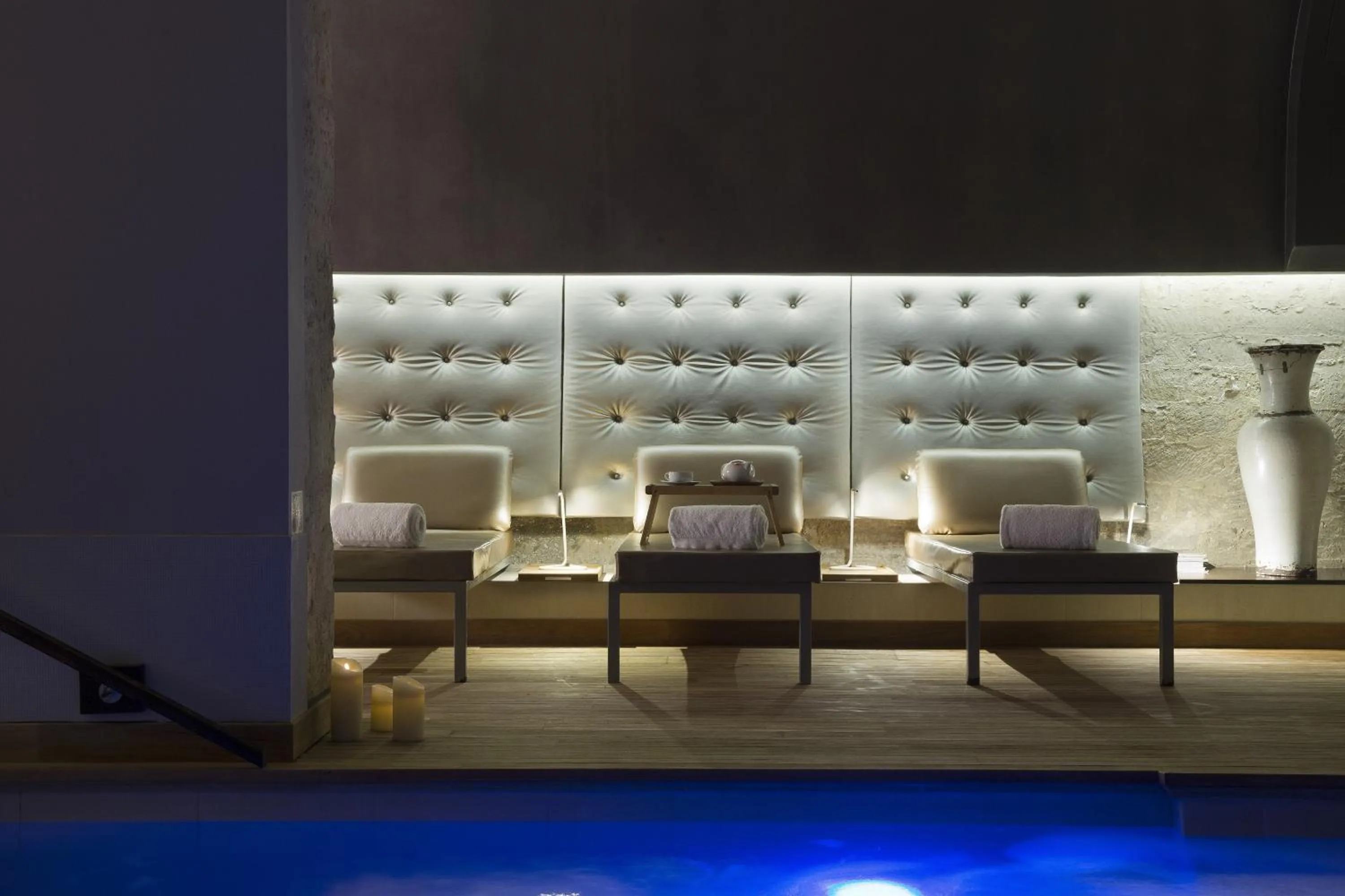 Spa and wellness centre/facilities in Résidence & Spa Le Prince Régent