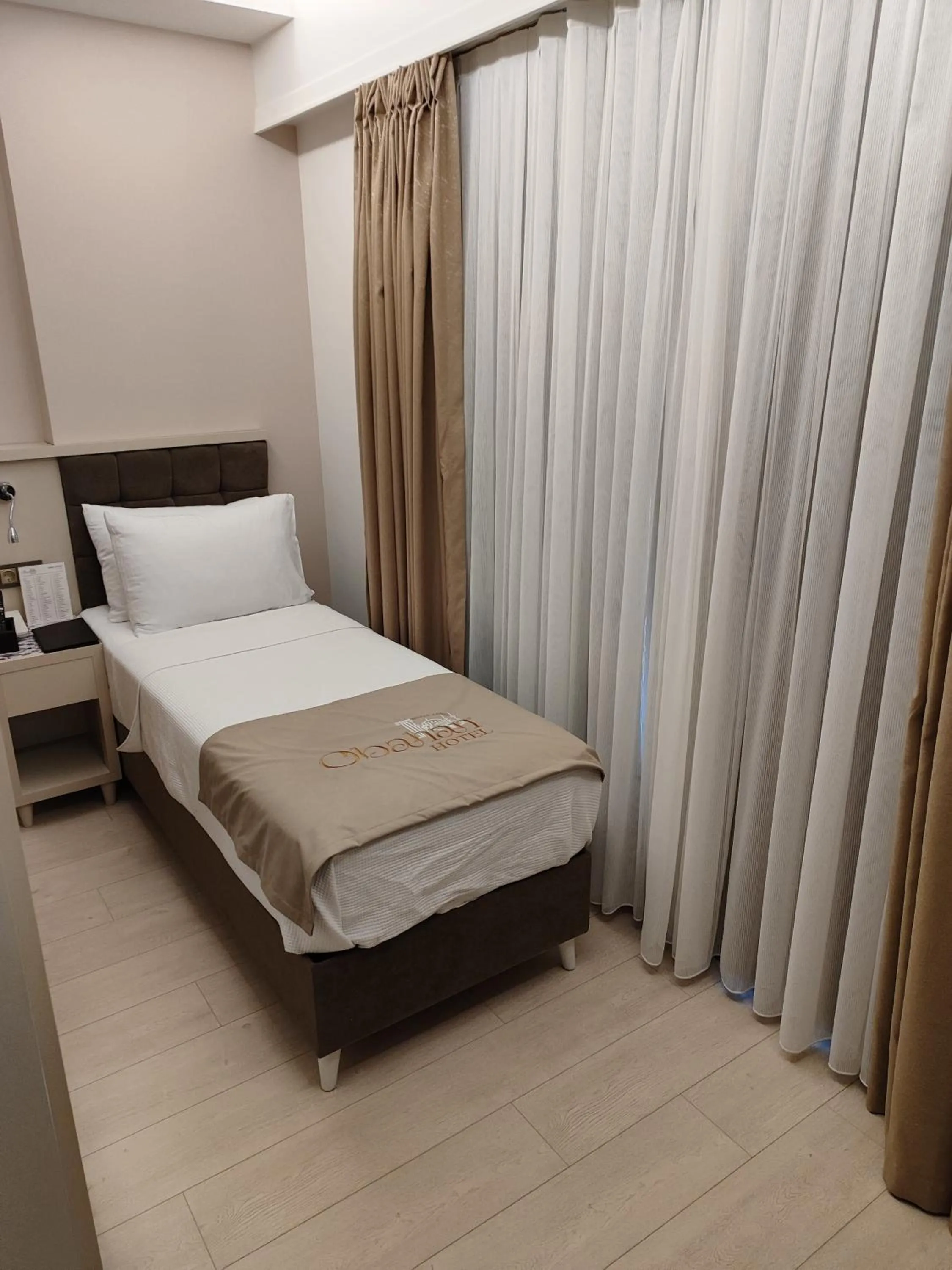 Bed in OBAHAN HOTEL-Special Class