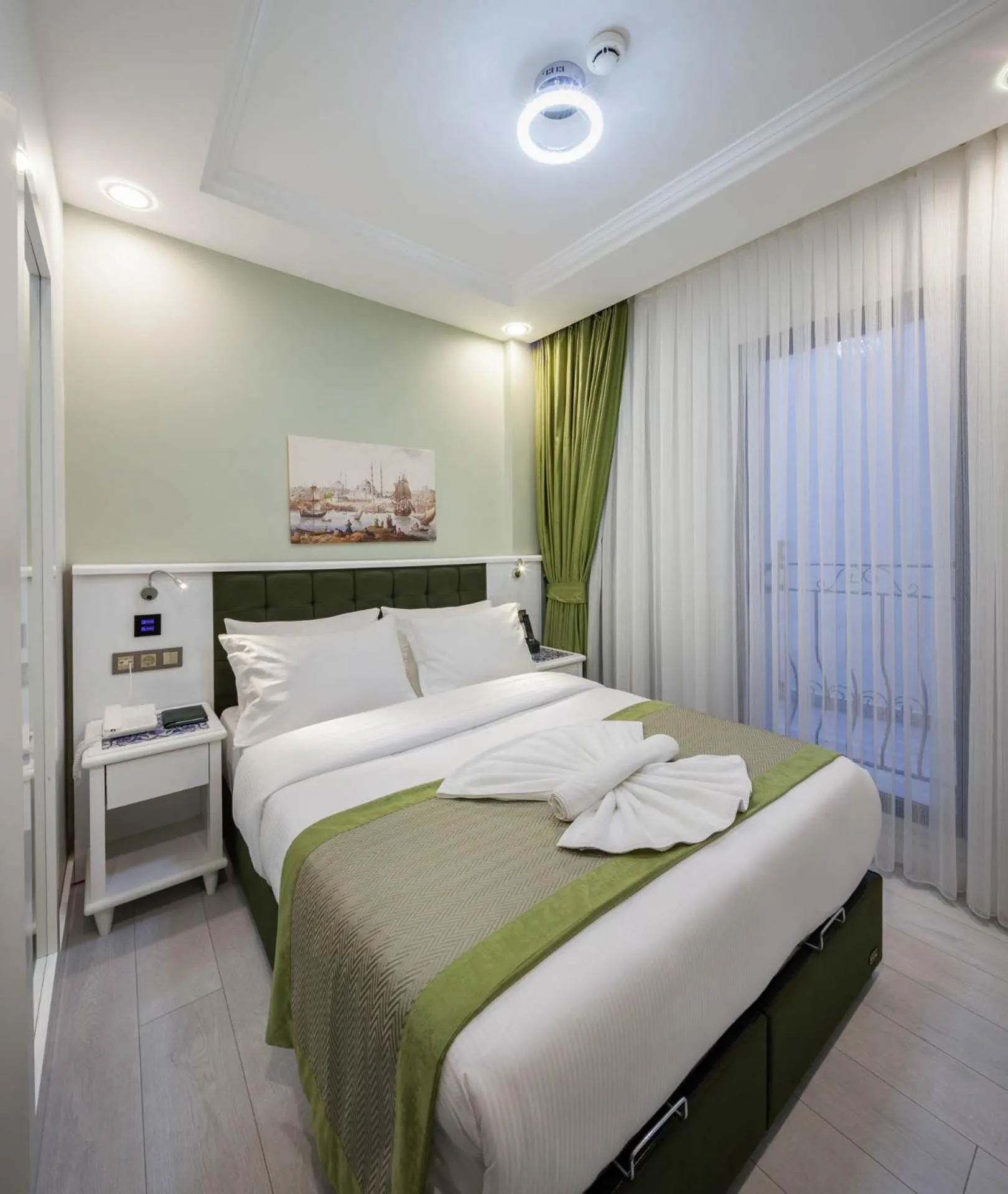 Bed in OBAHAN HOTEL-Special Class