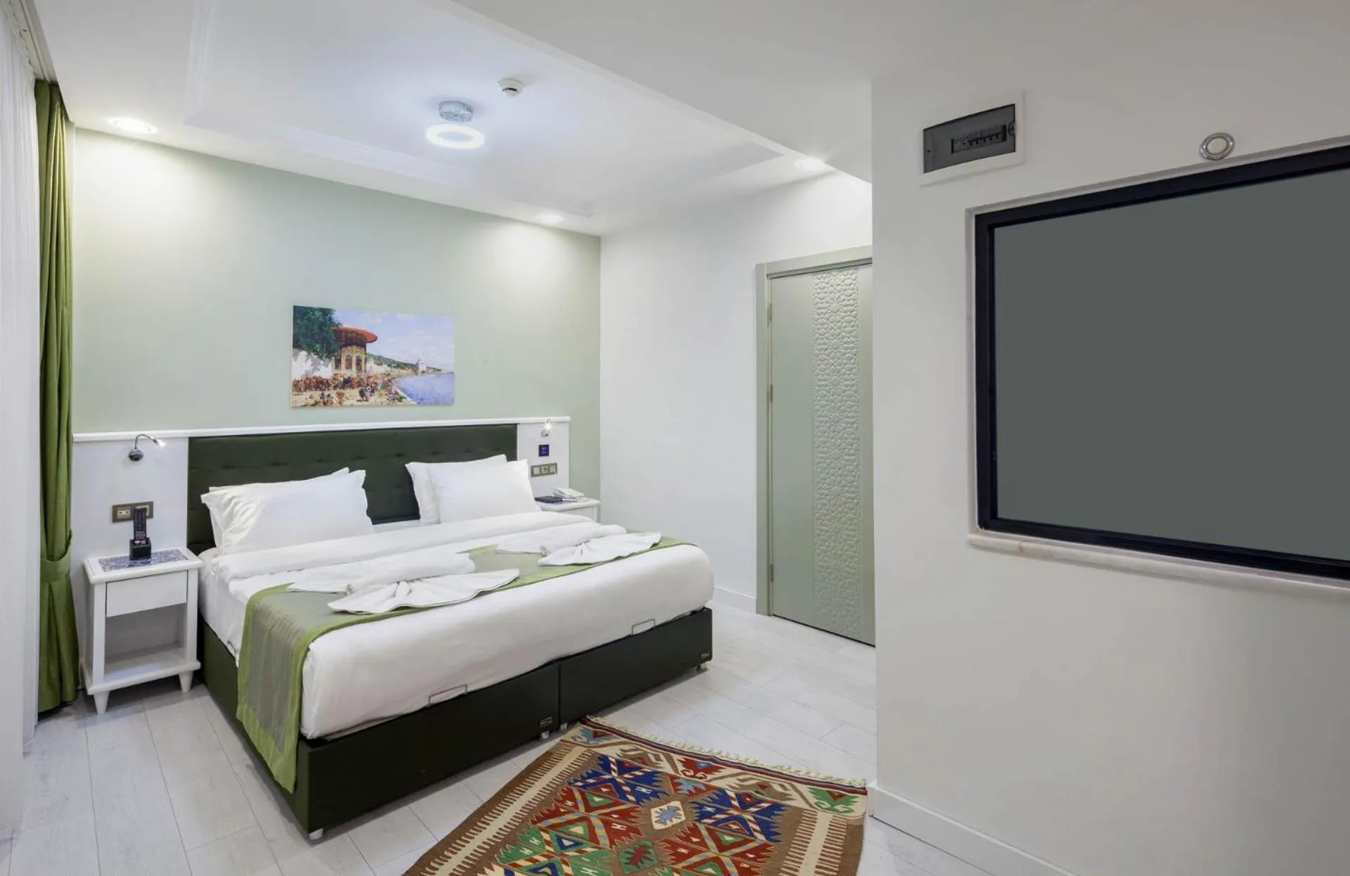 Bed in OBAHAN HOTEL-Special Class