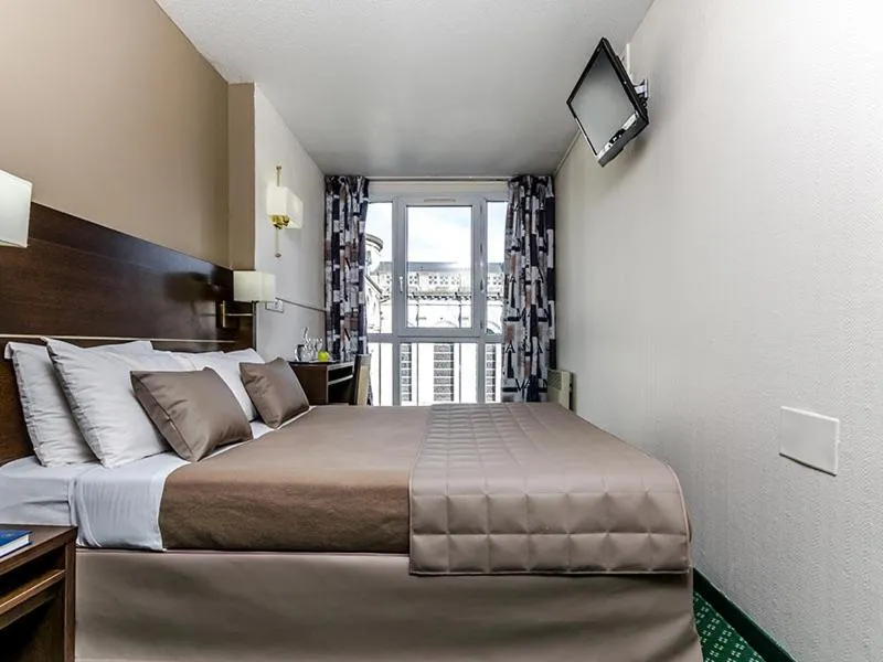 Hôtel Croix des Bretons - Lourdes Pyrénées