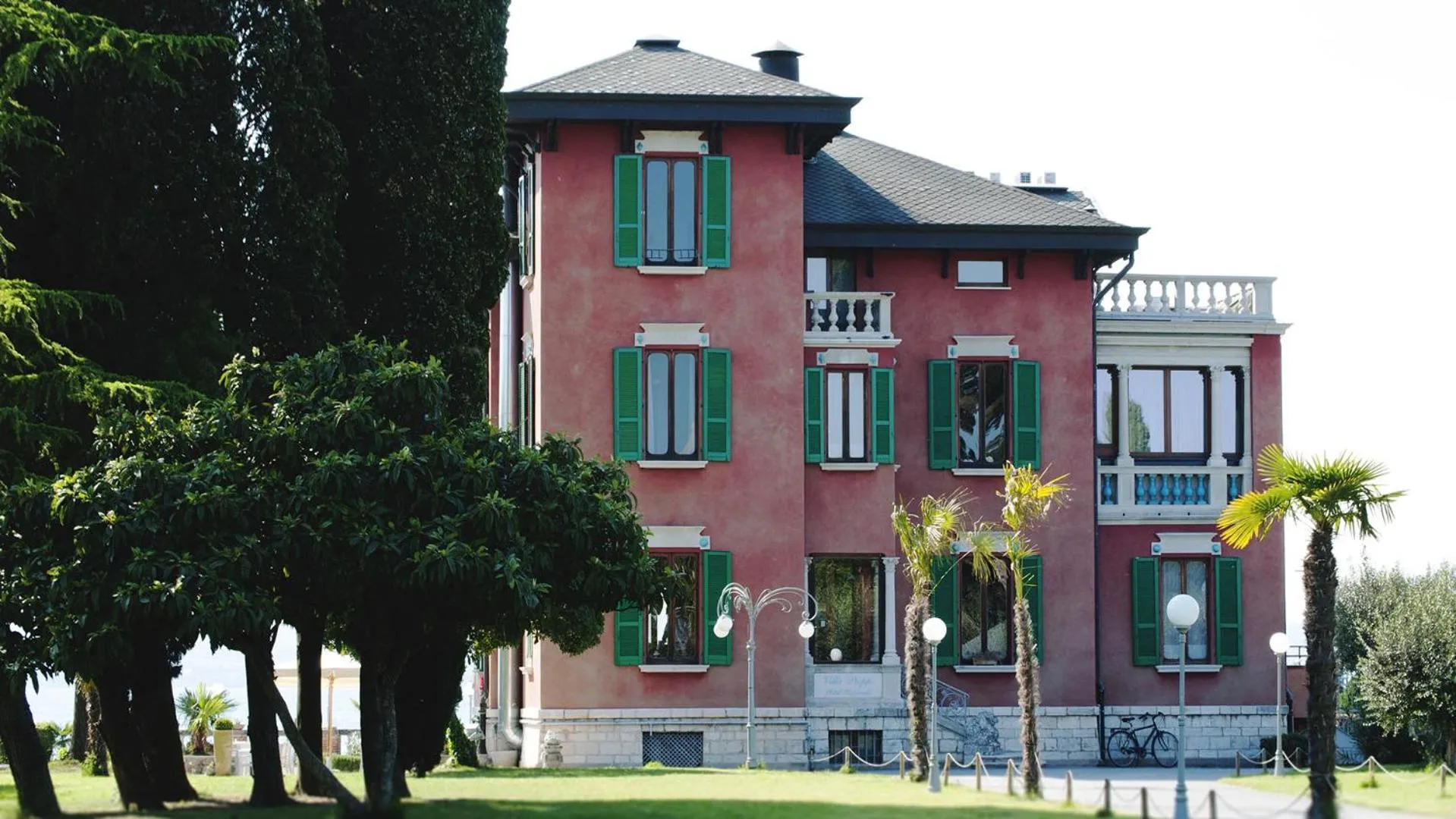 Facade/entrance in Villa Pioppi Hotel