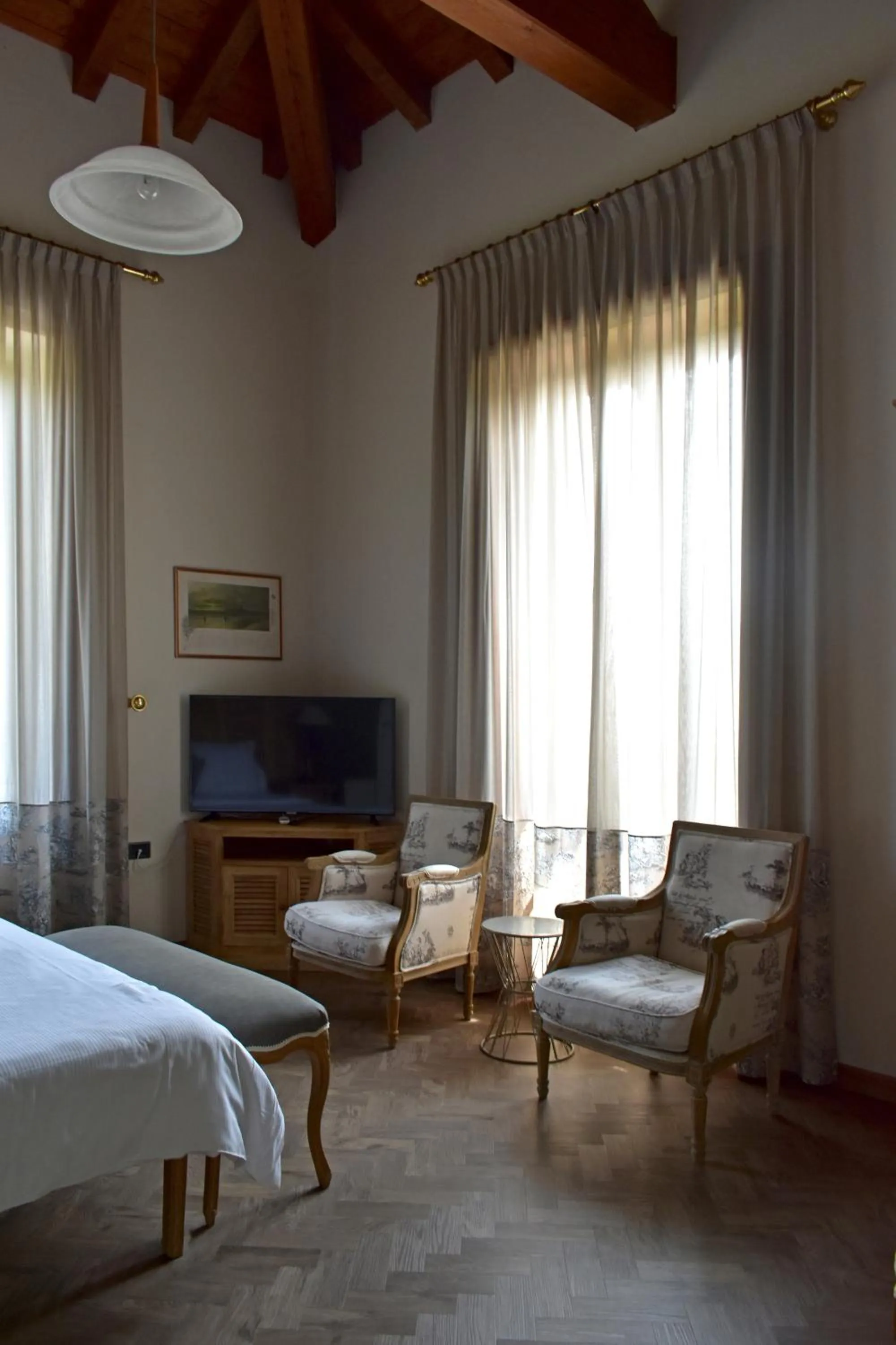 Bedroom, Bed in Villa Pioppi Hotel