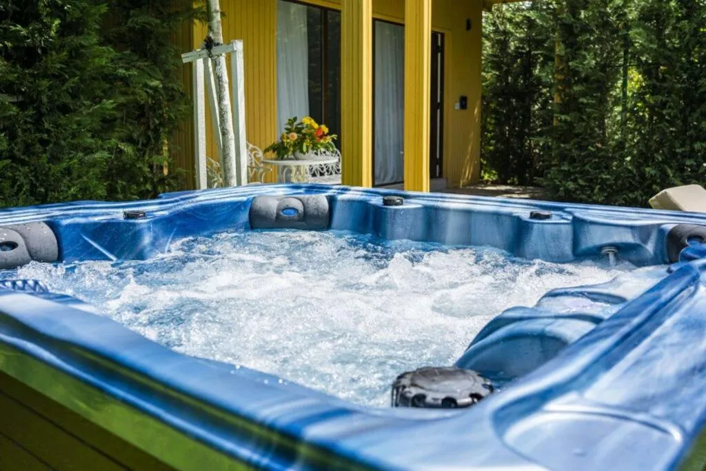 Hot Tub in Lebada Luxury Resort & Spa