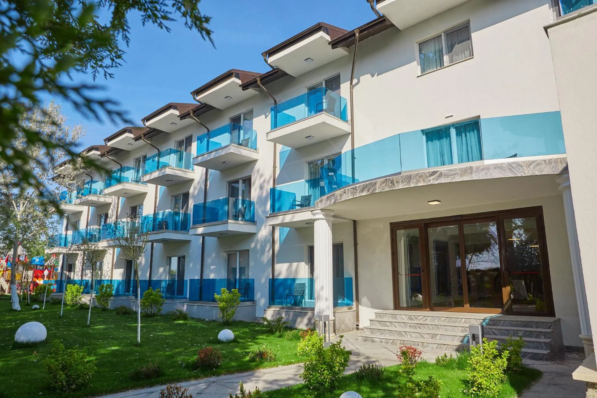 Property building in Lebada Luxury Resort & Spa