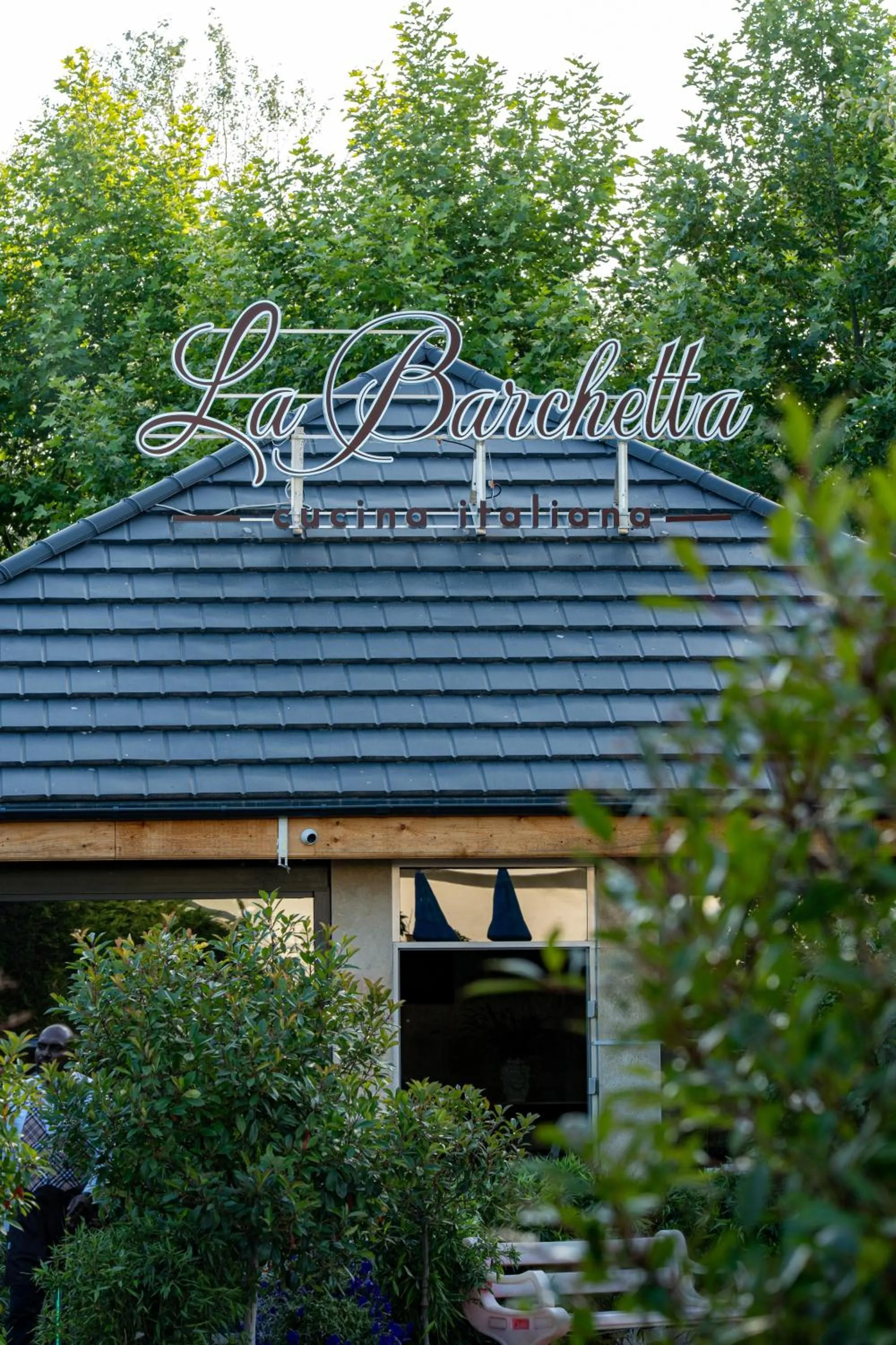 Restaurant/places to eat in Lebada Luxury Resort & Spa