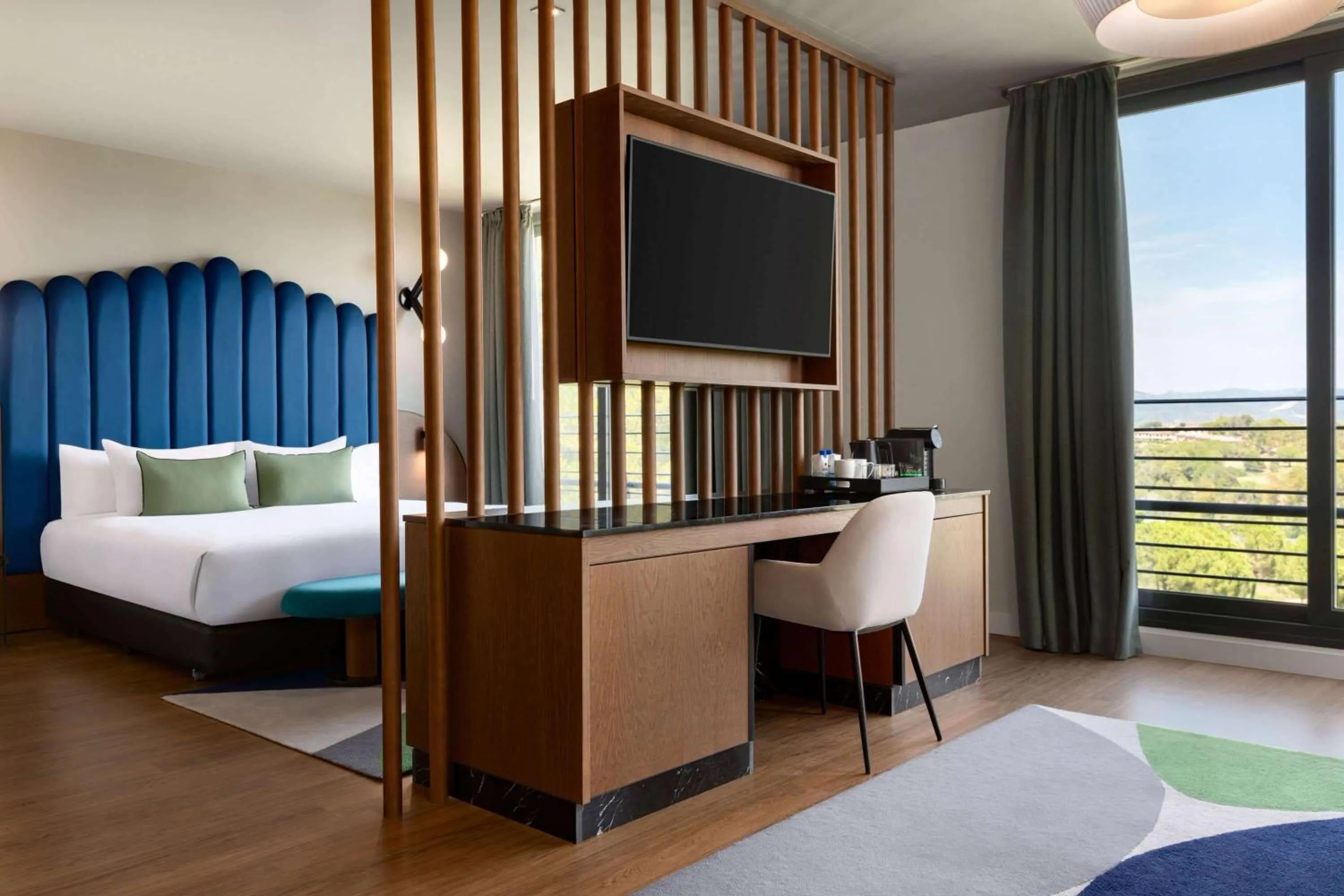 Photo of the whole room, Bed in Dolce by Wyndham Barcelona Resort