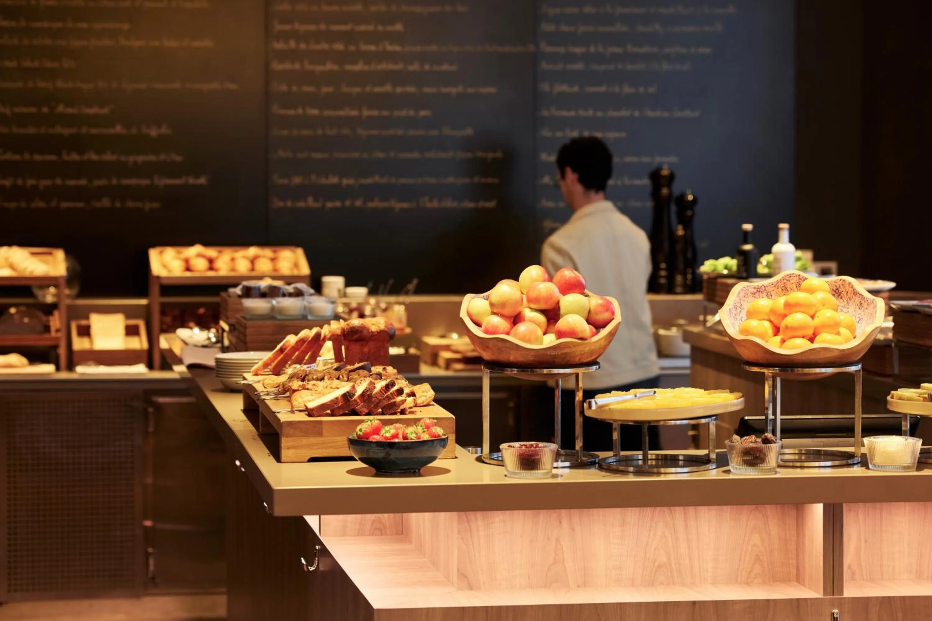 Breakfast in Sofitel Paris Arc De Triomphe