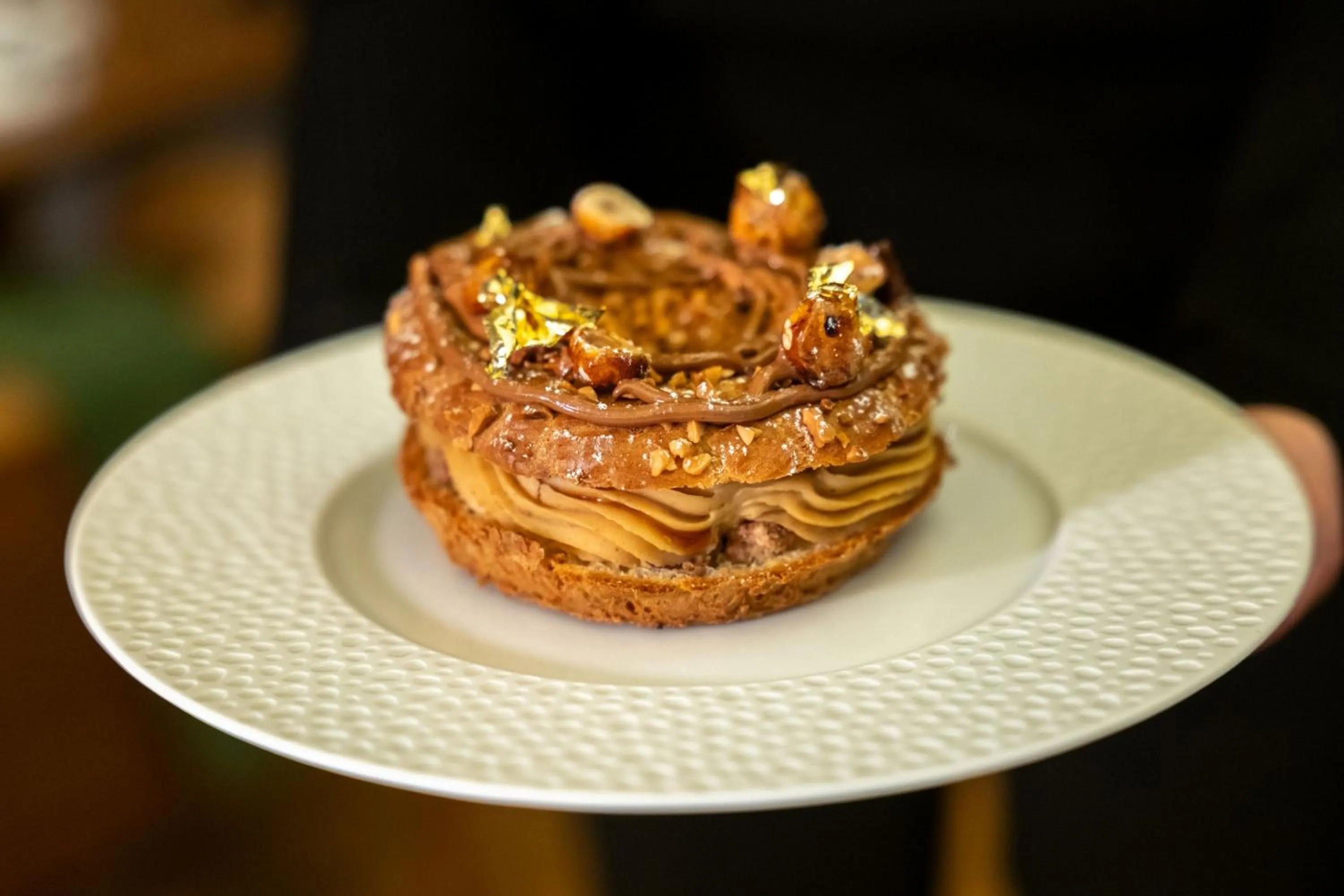 Restaurant/places to eat in Sofitel Paris Arc De Triomphe