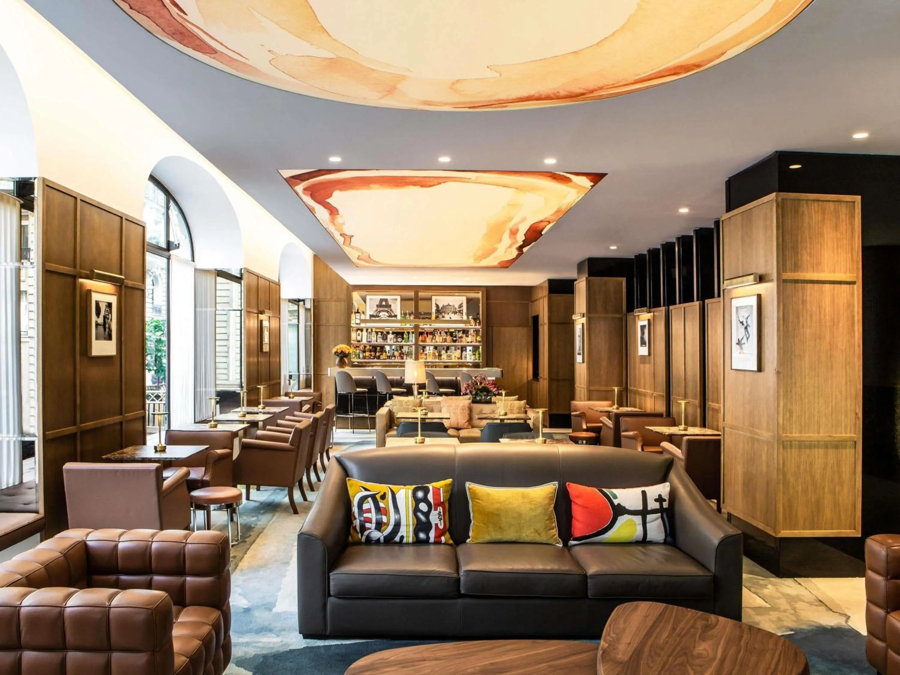 Property building in Sofitel Paris Arc De Triomphe