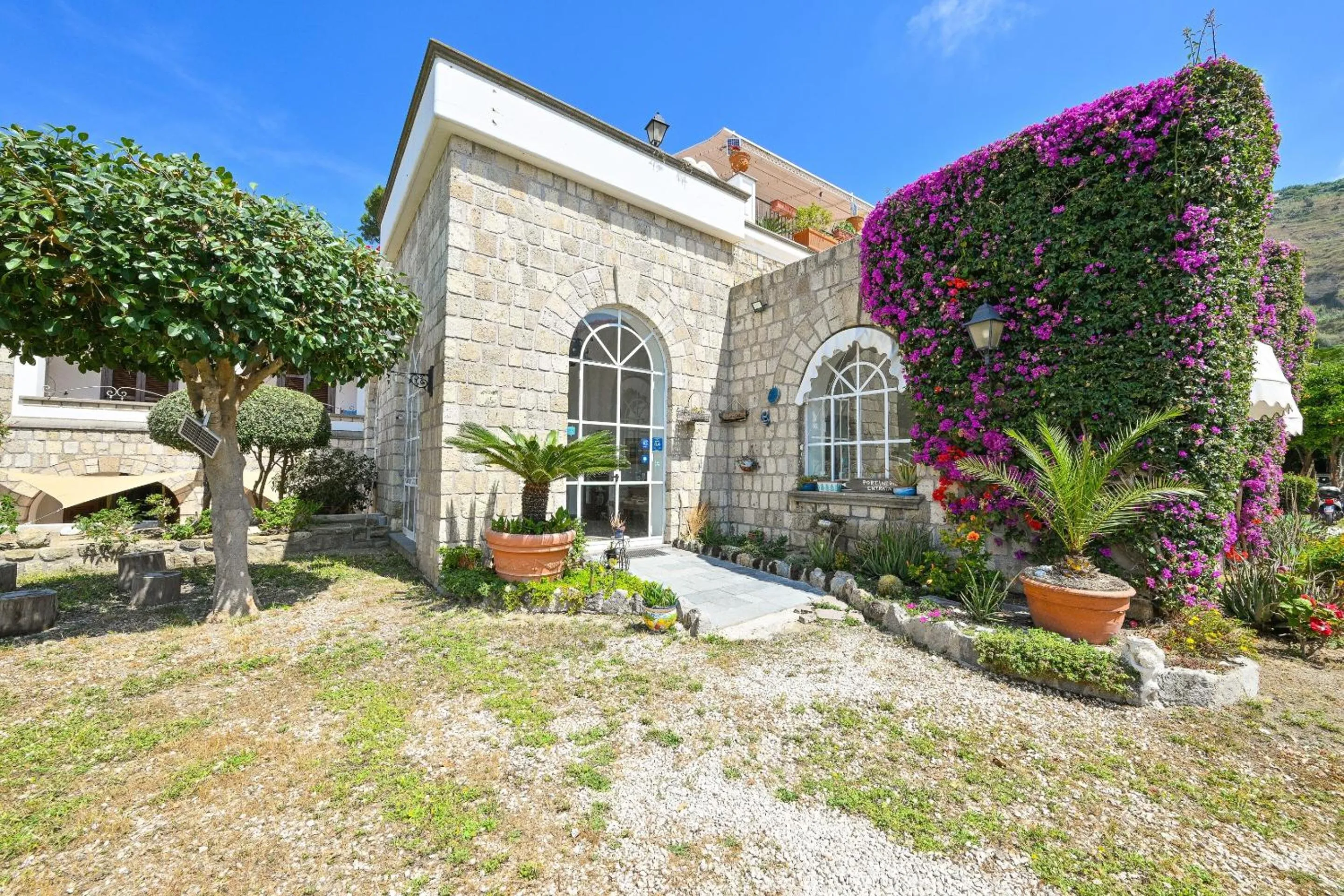 Property building in Tenuta Villa Tara