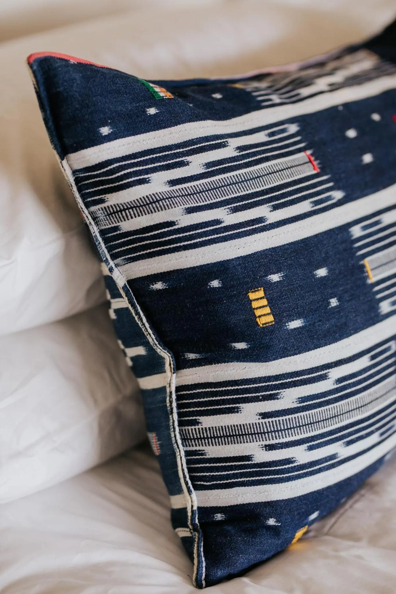 Bed in Emily Moon River Lodge