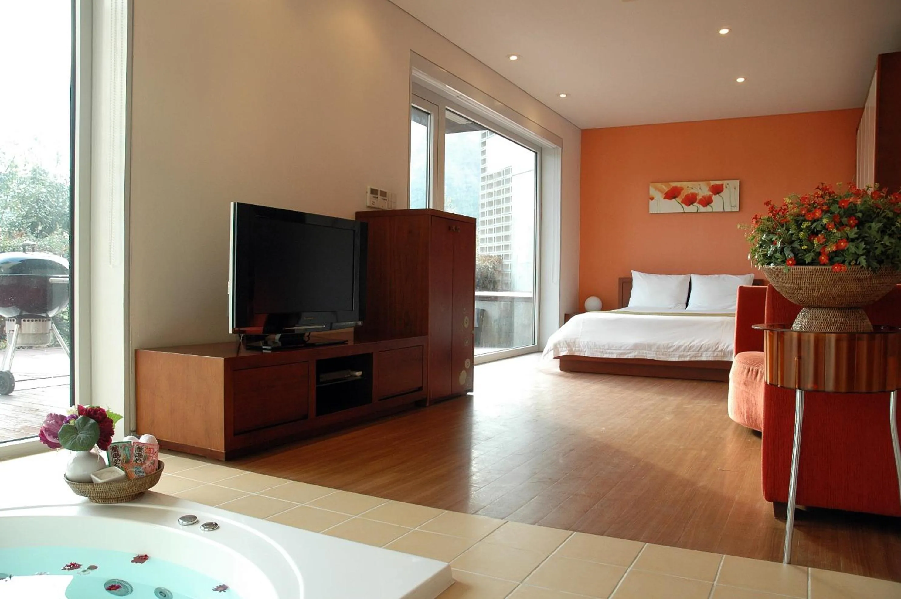 Living room, Bed in Tropical Dream Spa Resort