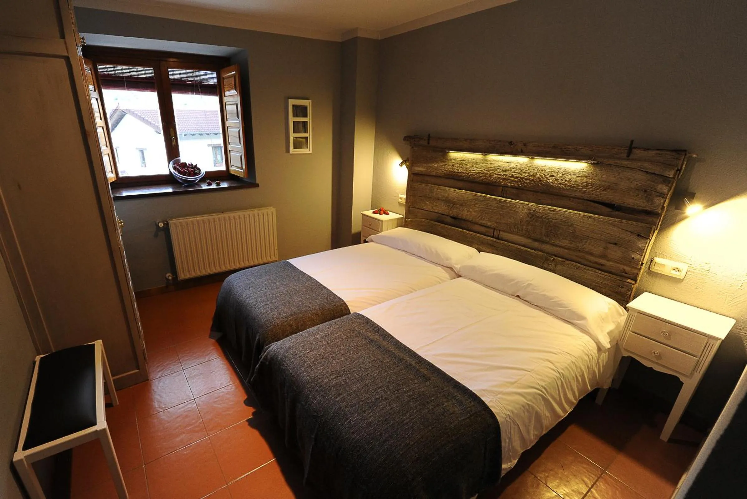 Photo of the whole room, Bed in Posada Rural Bistruey