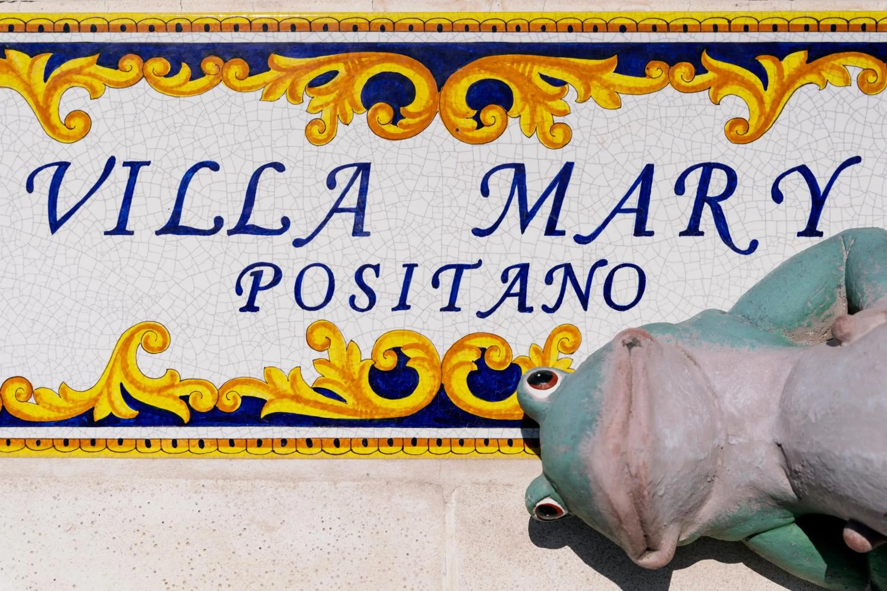 Garden in Villa Mary Suites