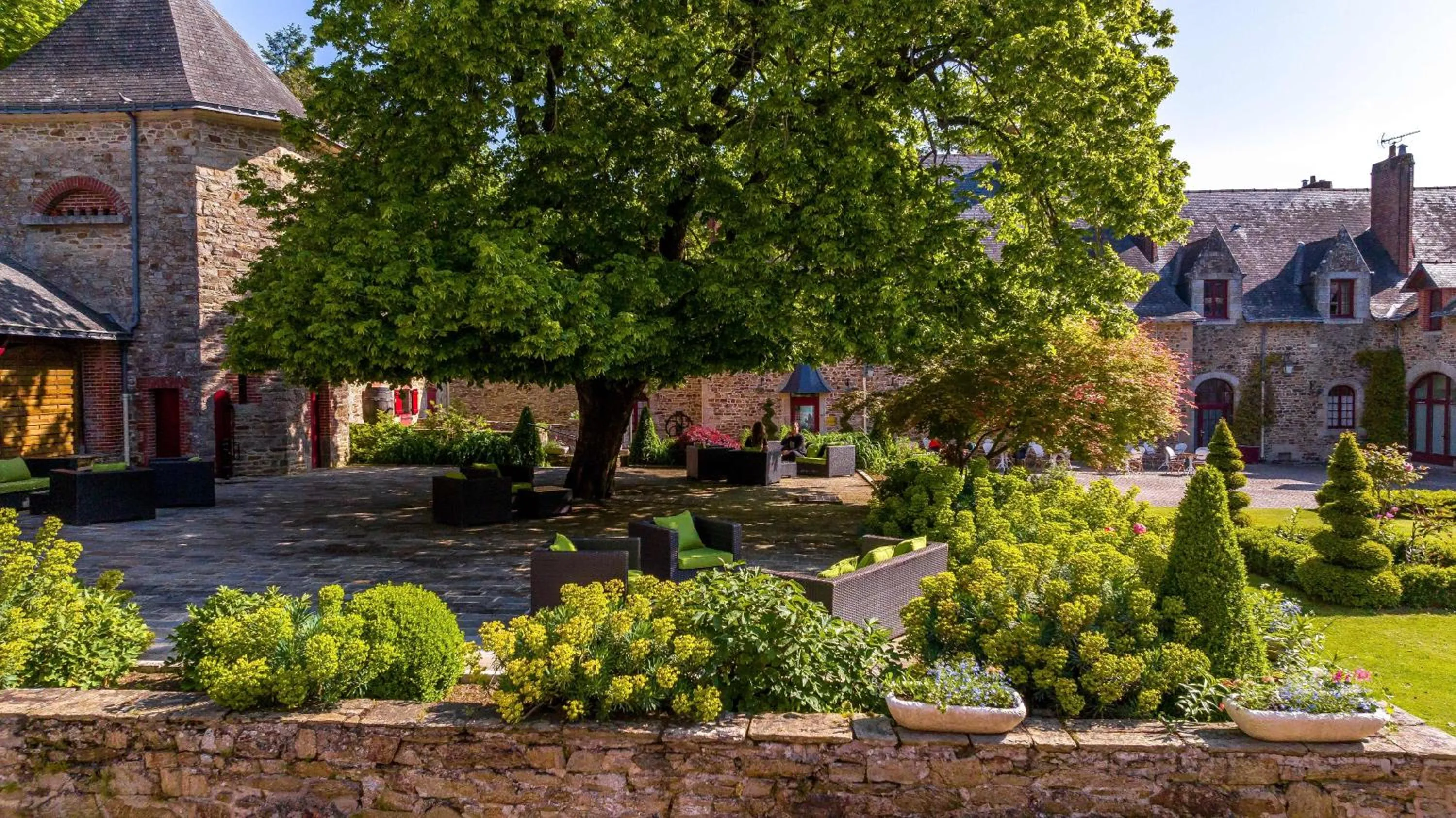 Balcony/Terrace in Hôtel & Spa de La Bretesche