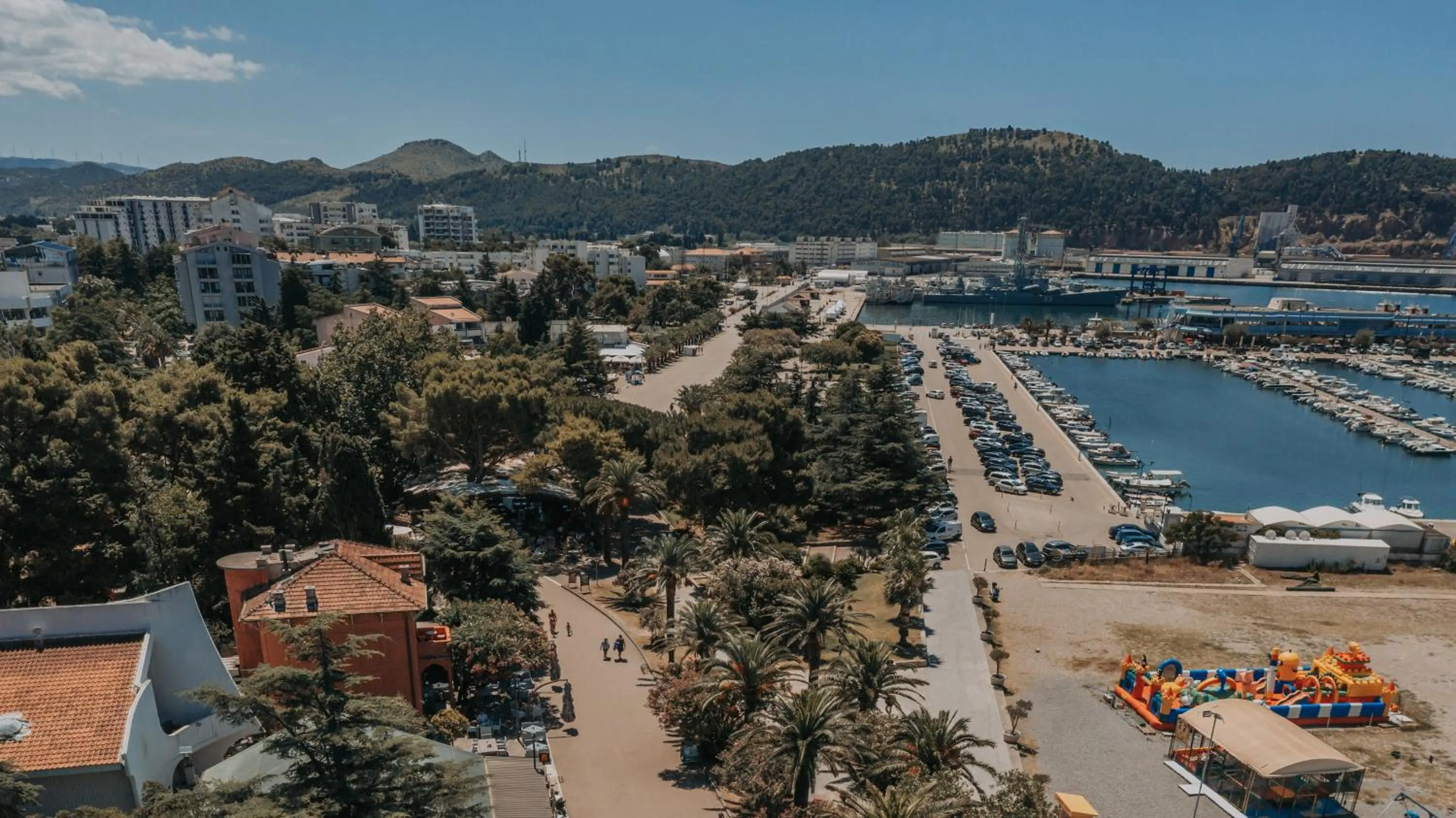 Location in Le Petit Chateau