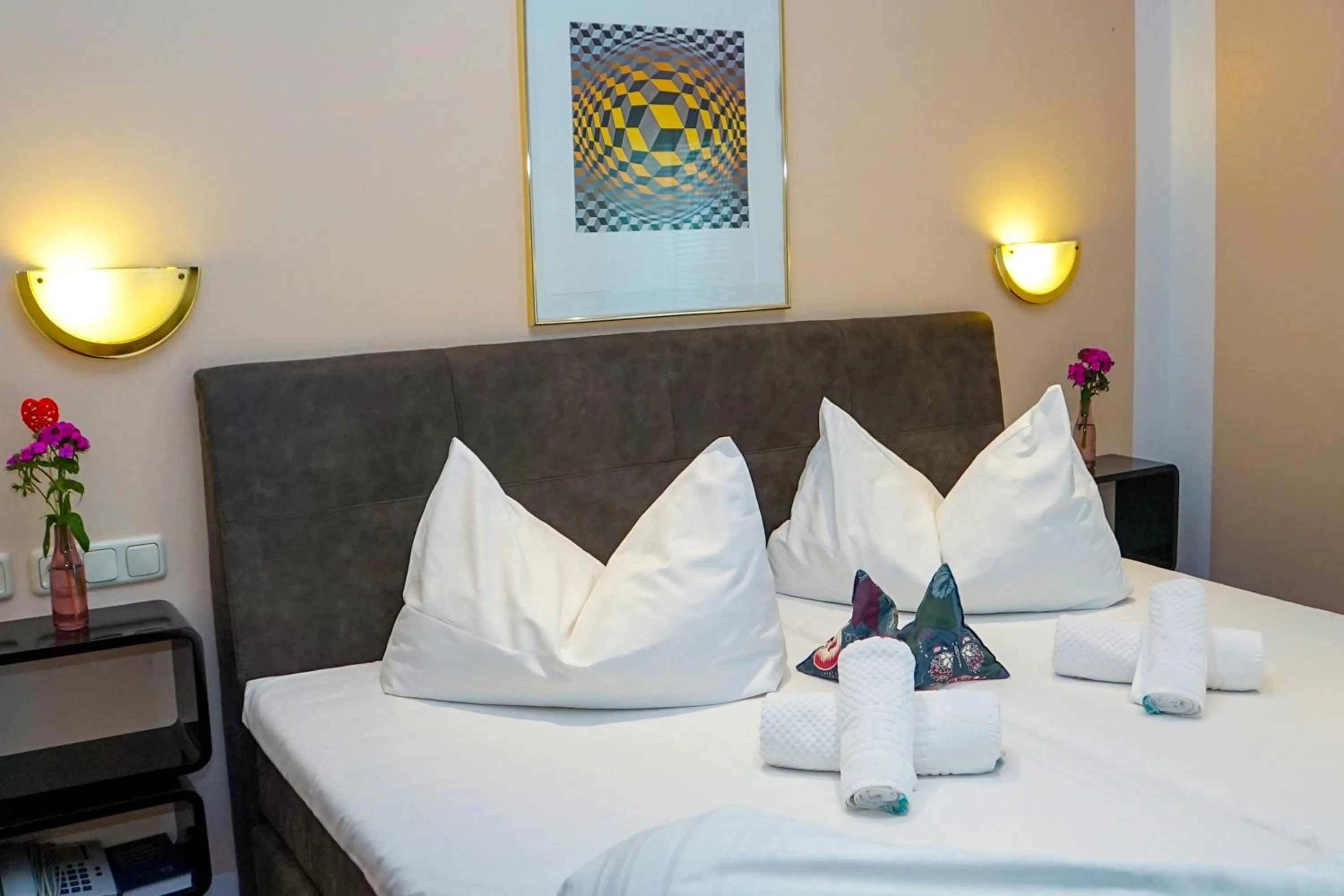 Photo of the whole room, Bed in Hotel Hudelist