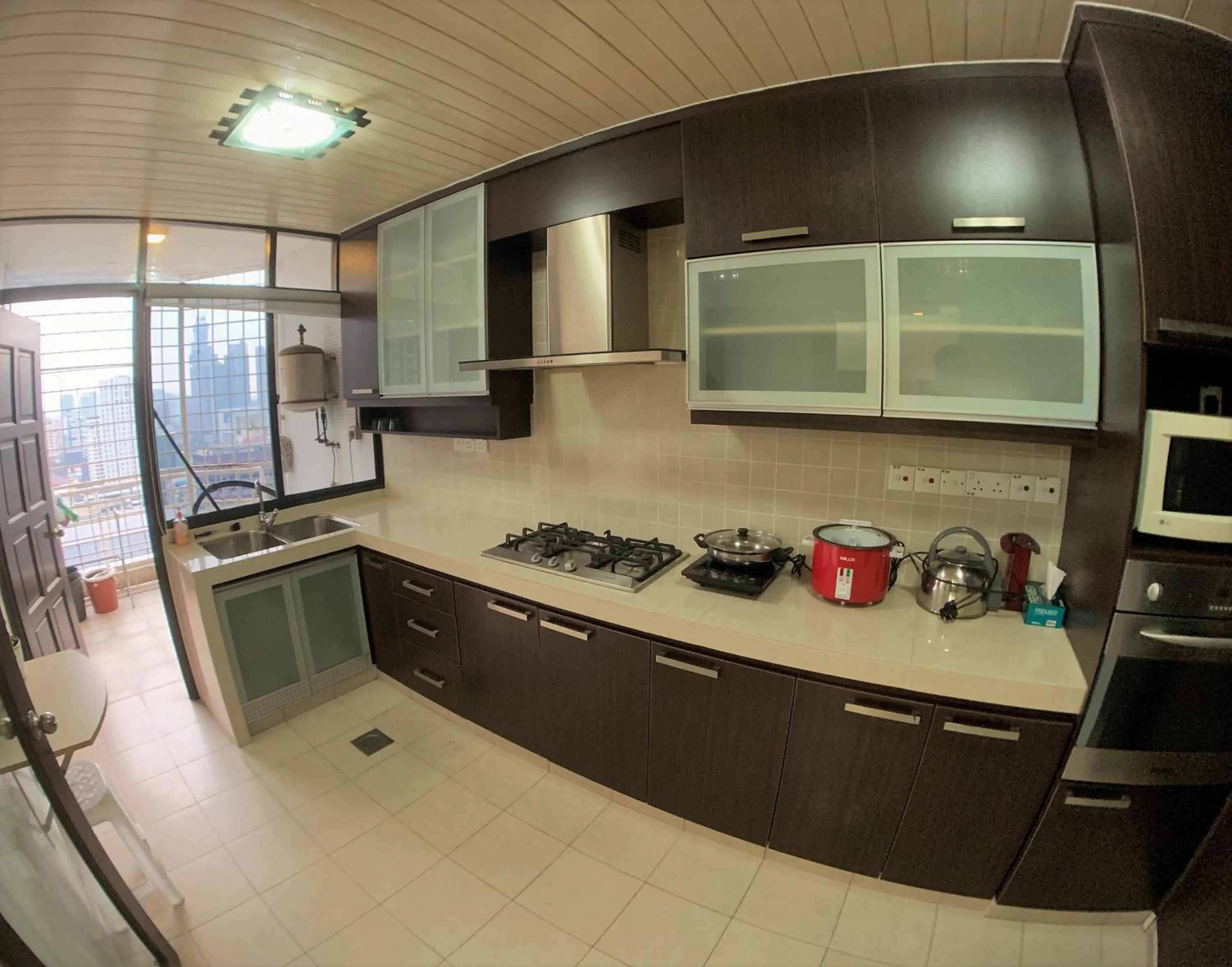 Bukit Bintang Apartment by Sarah's Lodge @ Fahrenheit88