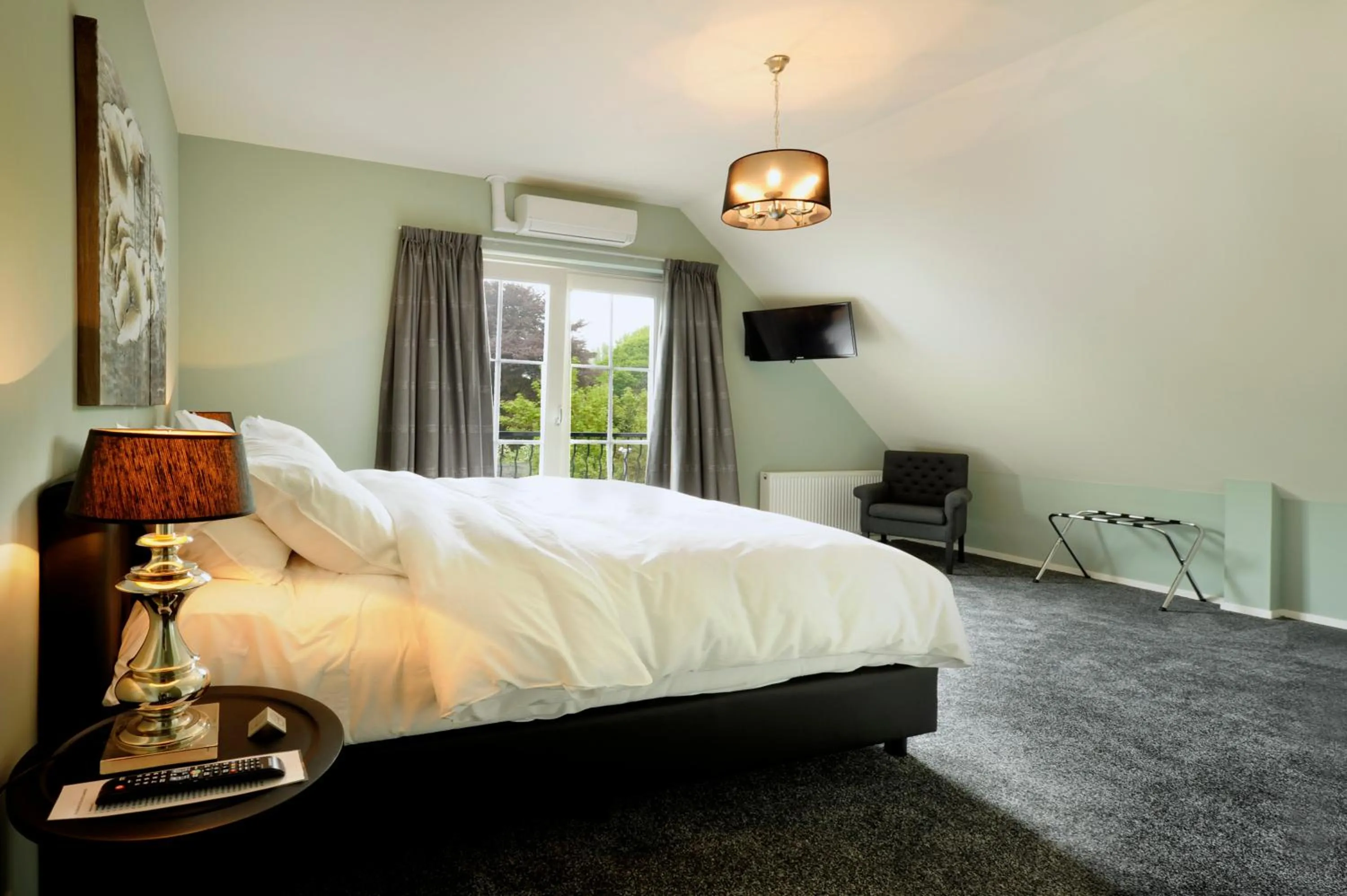 Photo of the whole room, Bed in Hotel Trix