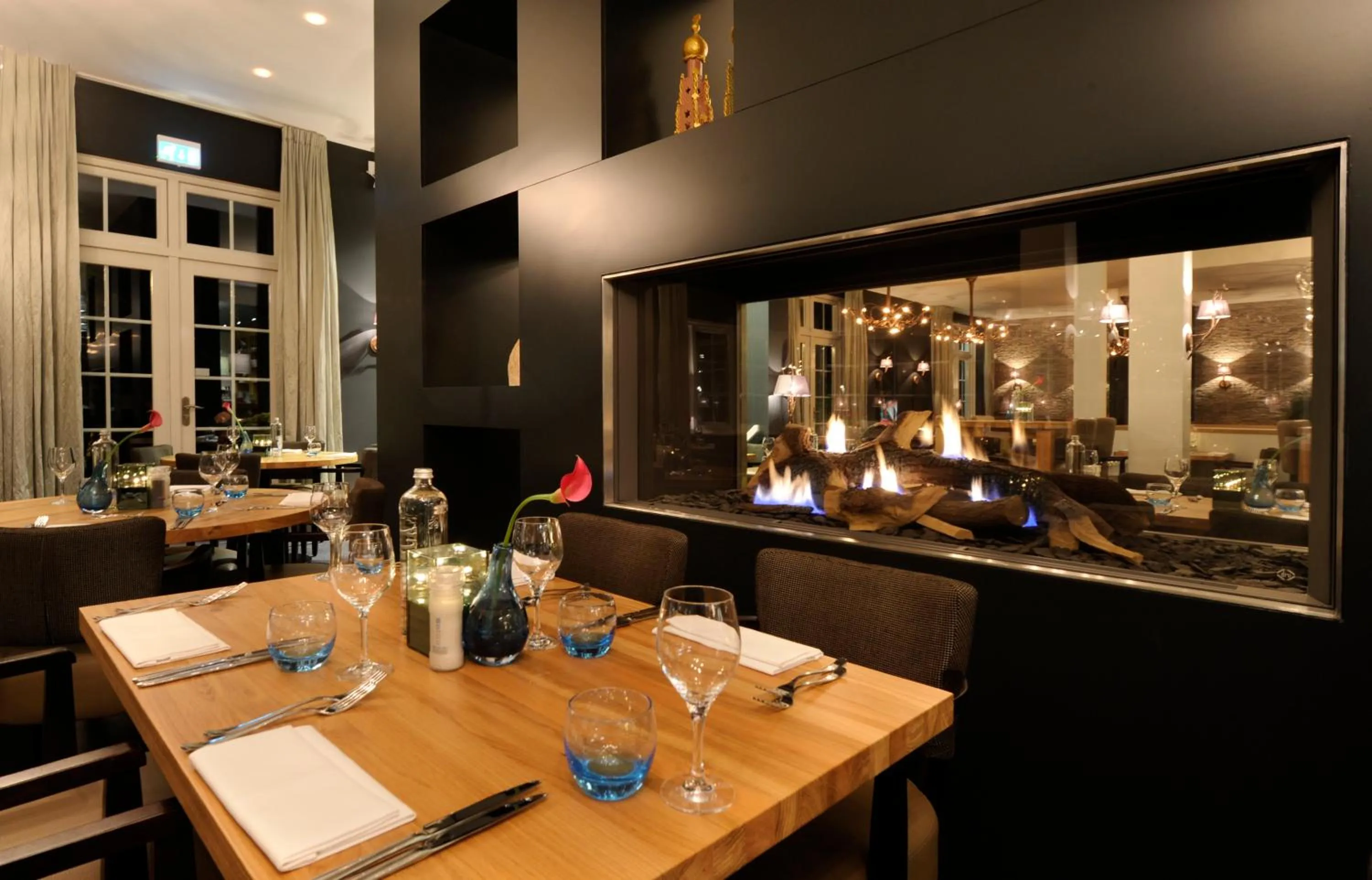 Restaurant/places to eat in Hotel Trix