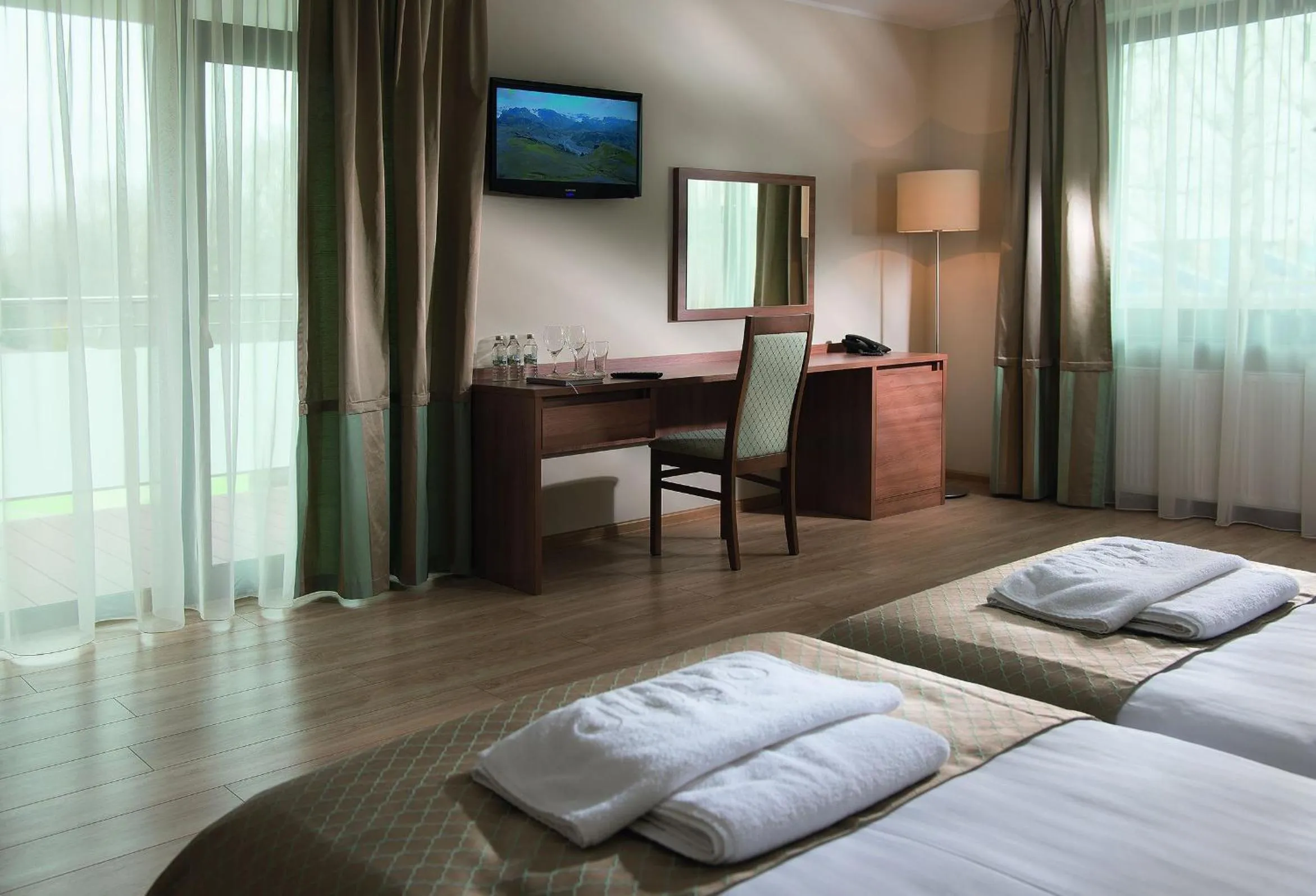 Photo of the whole room, Bed in Olymp 3