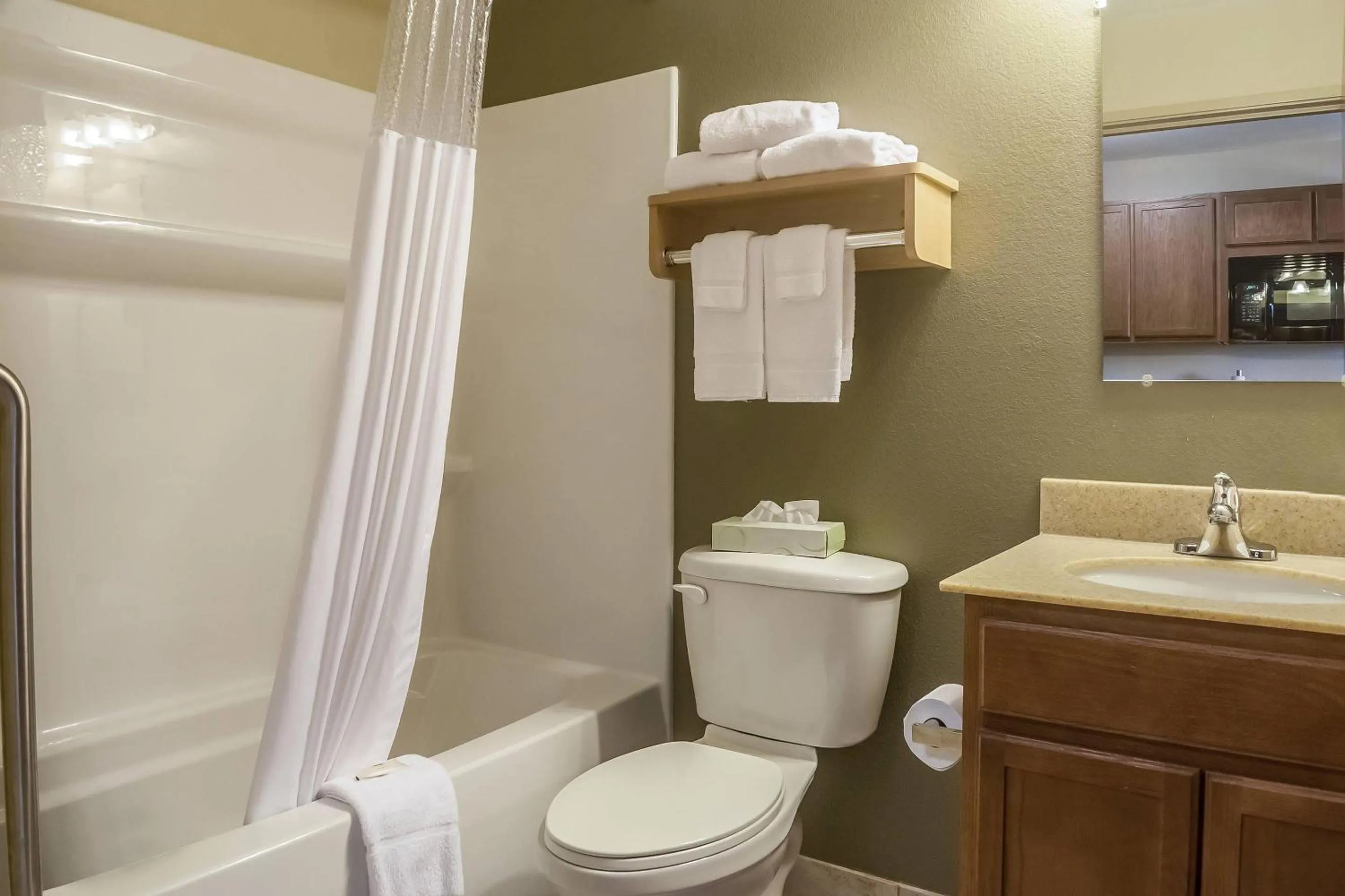 Bedroom in Suburban Studios Triadelphia - Wheeling at The Highlands