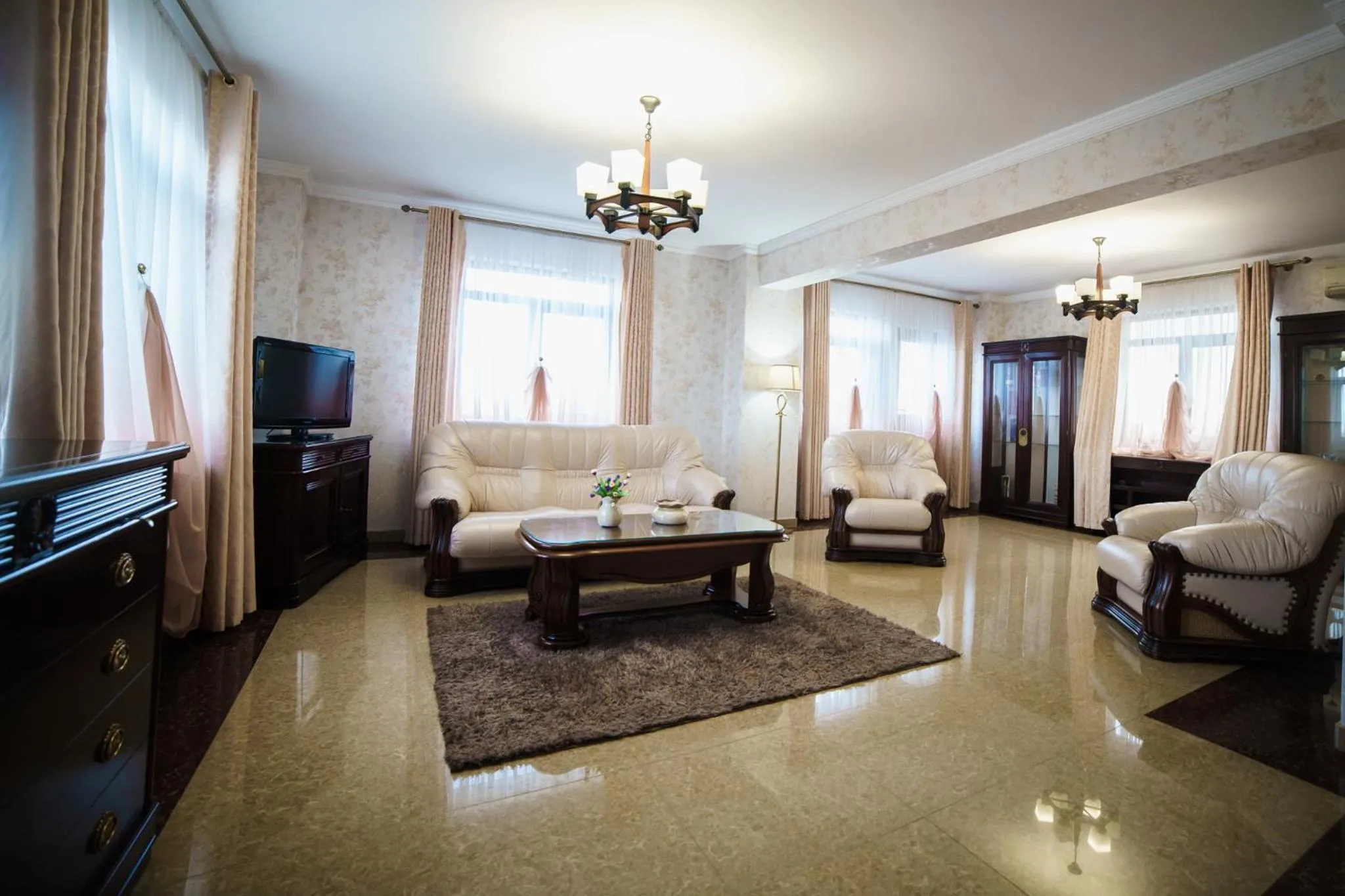 Living room in Grand Hotel Orient Braila
