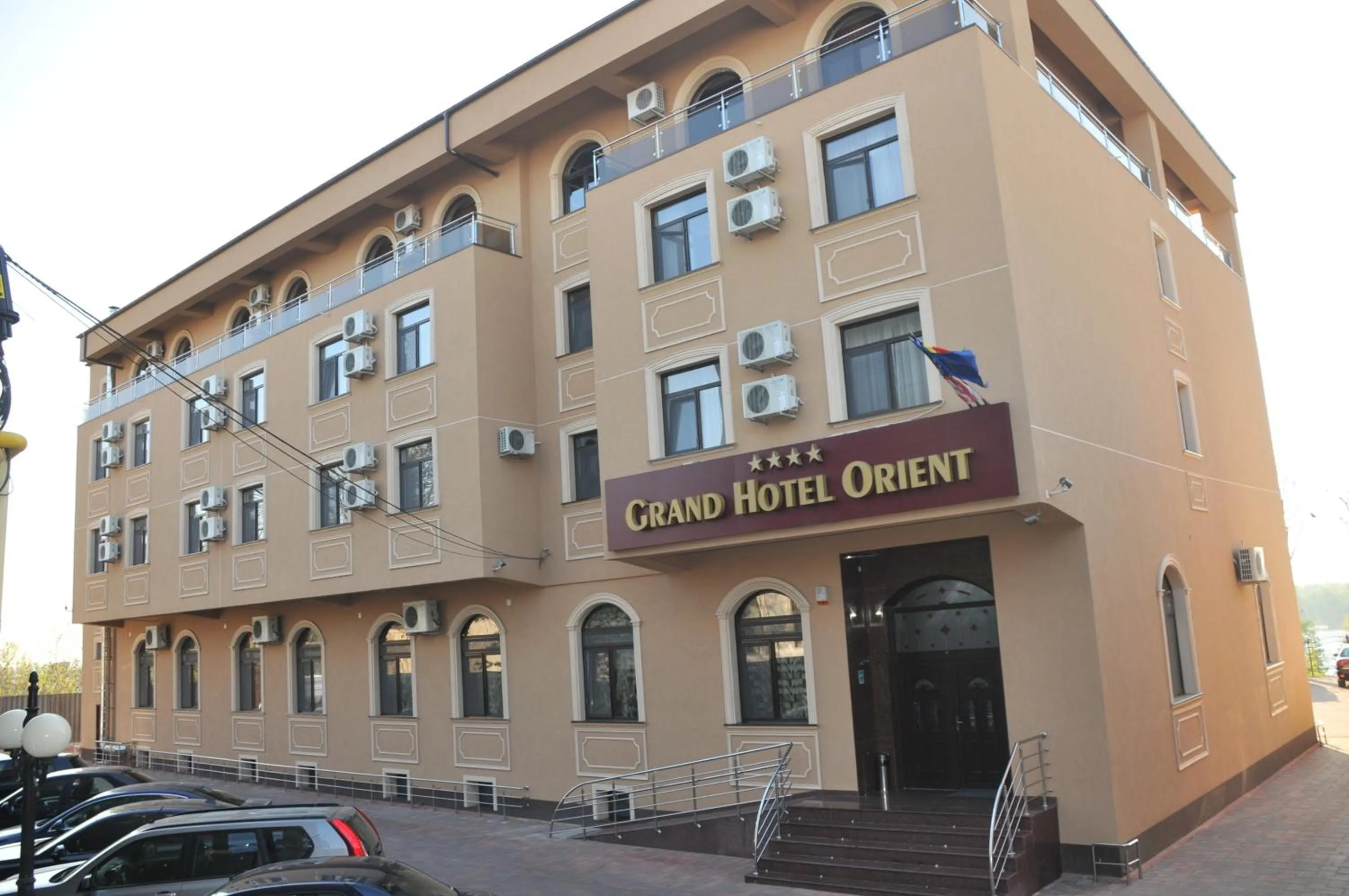 Facade/entrance in Grand Hotel Orient Braila