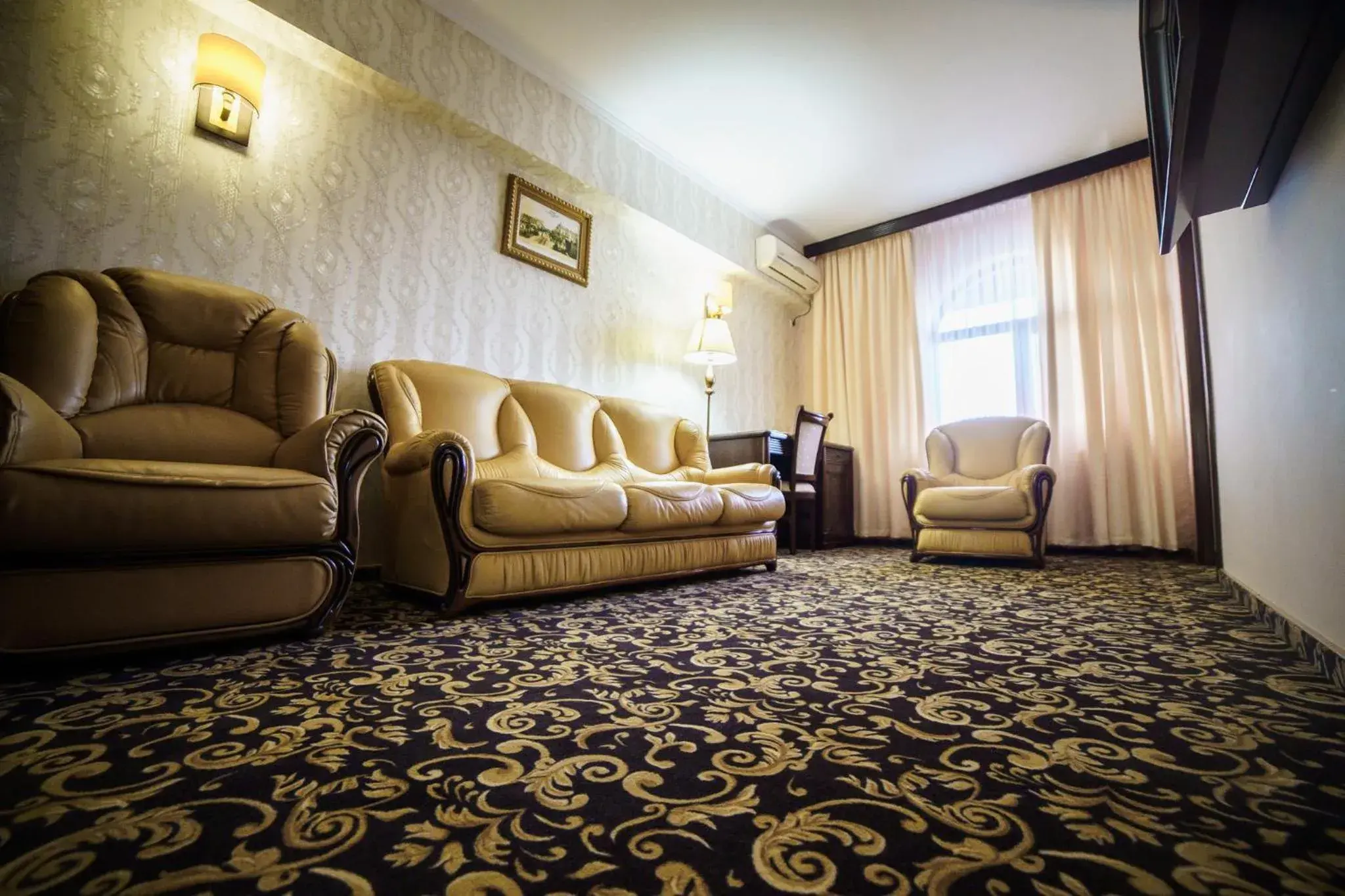 Standard Suite in Grand Hotel Orient Braila Standard Suite in Grand Hotel Orient Braila