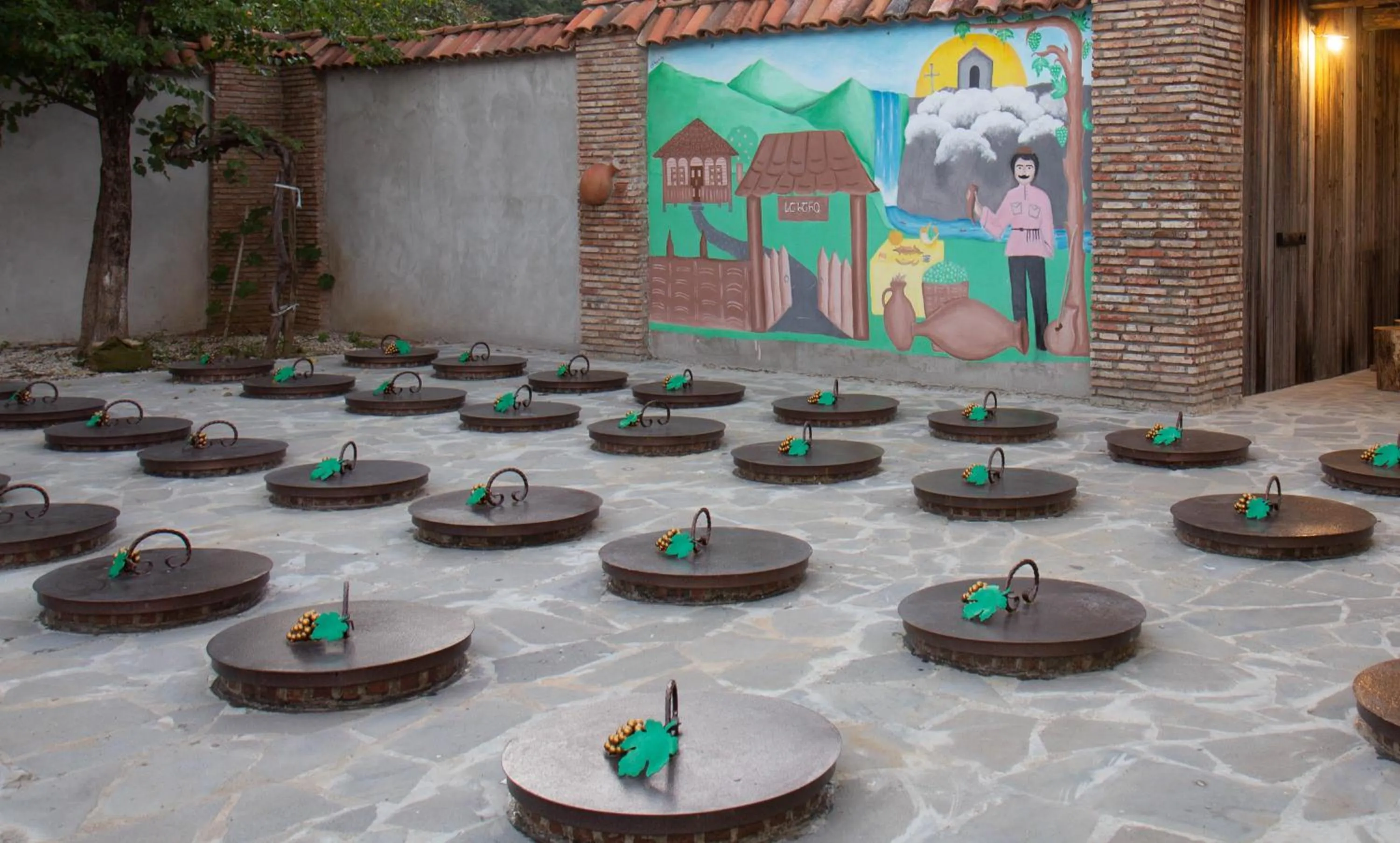 Garden in Ethno Sazano Hotel