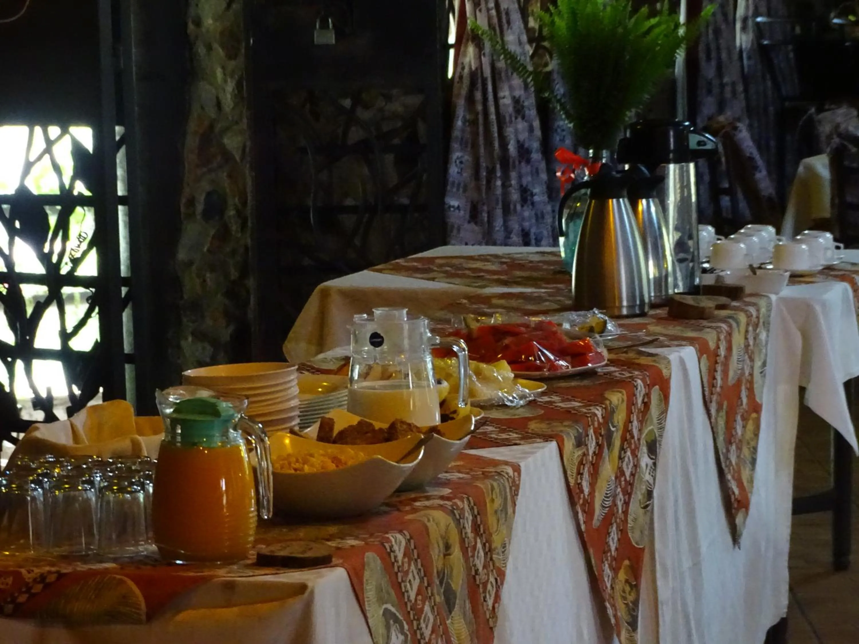 Breakfast in Osoita Lodge