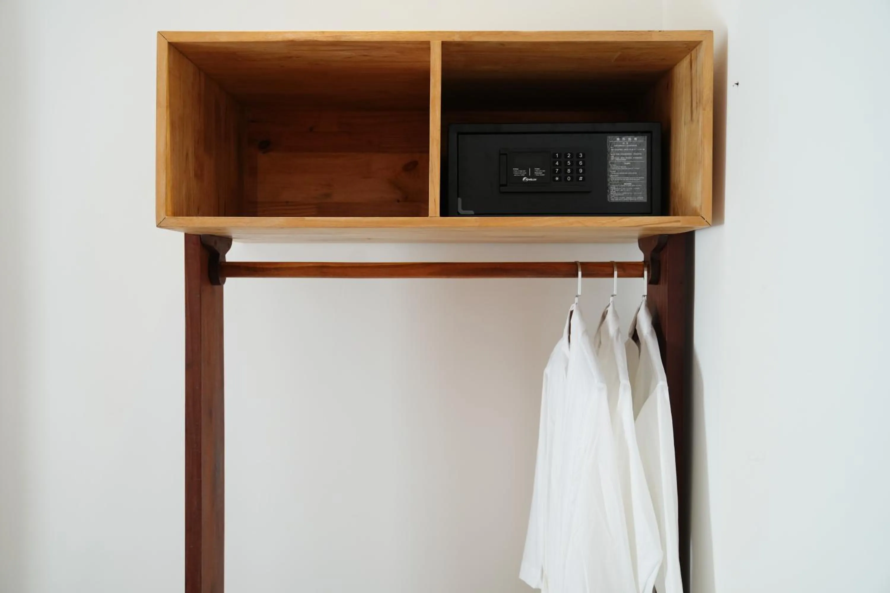 wardrobe in Bodega Resort