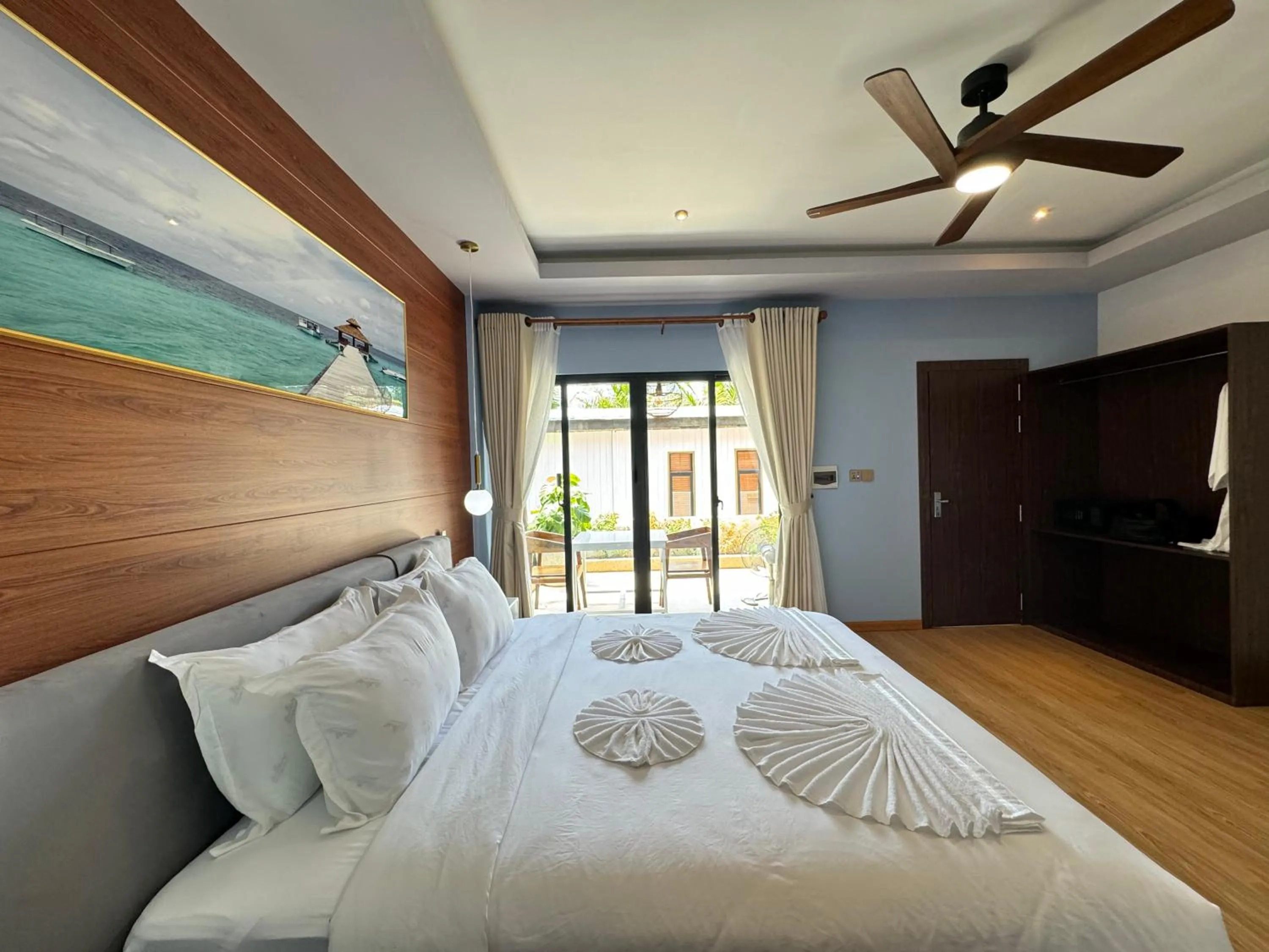 Bed in Bodega Resort