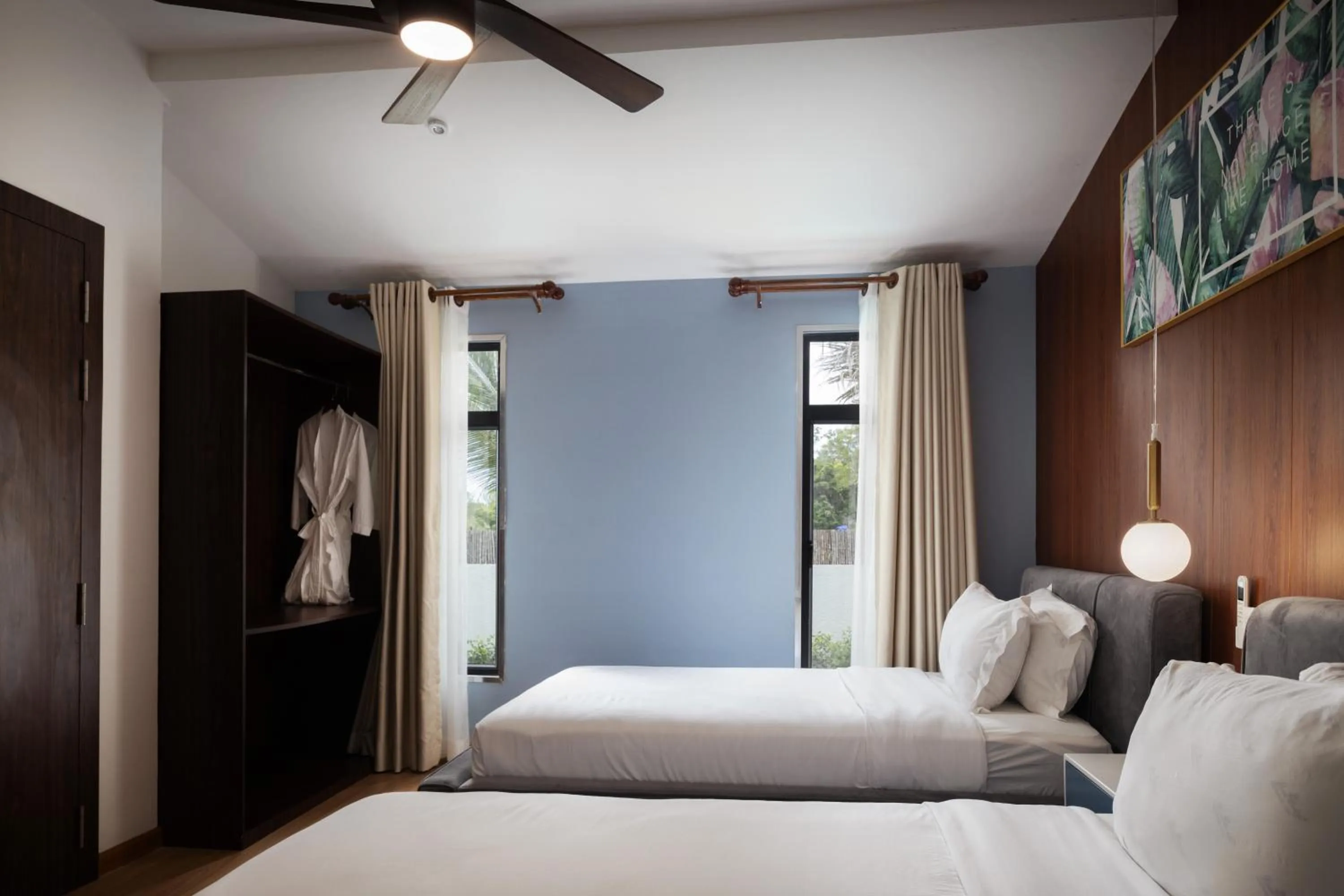 Bed in Bodega Resort