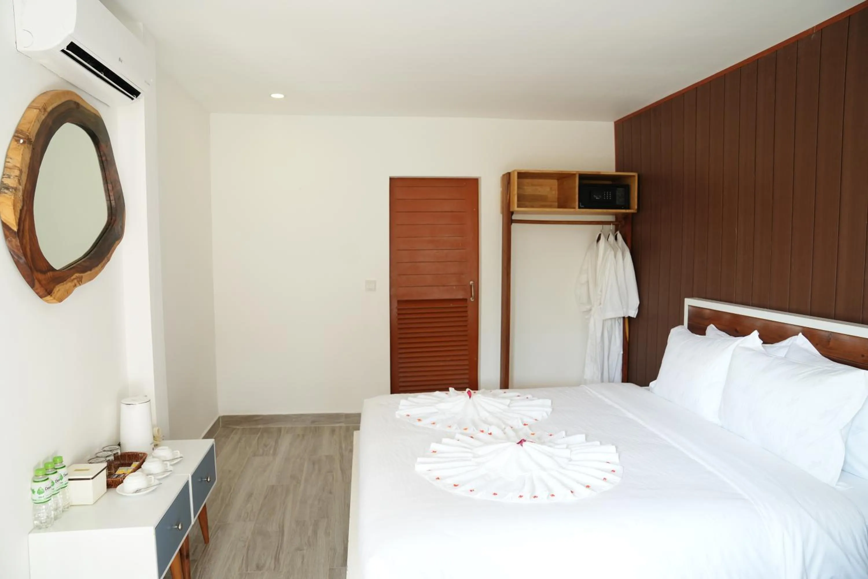 Bedroom, Bed in Bodega Resort