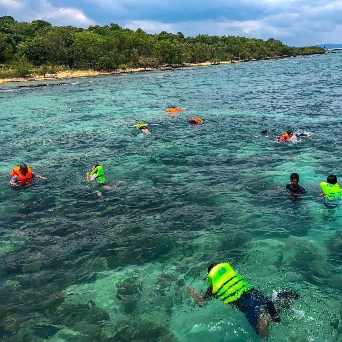 Snorkeling in Bodega Resort