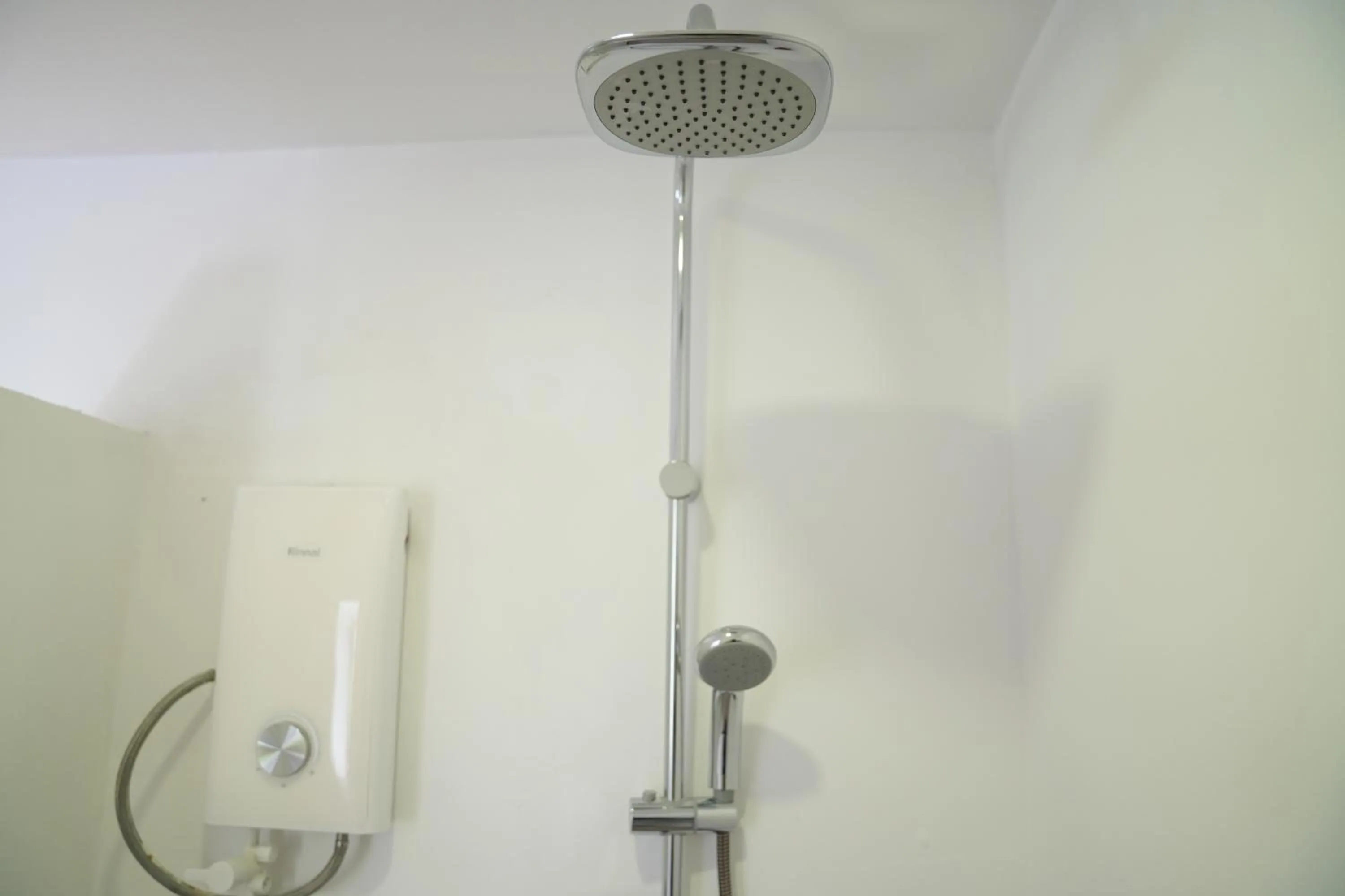 Shower, Bathroom in Bodega Resort