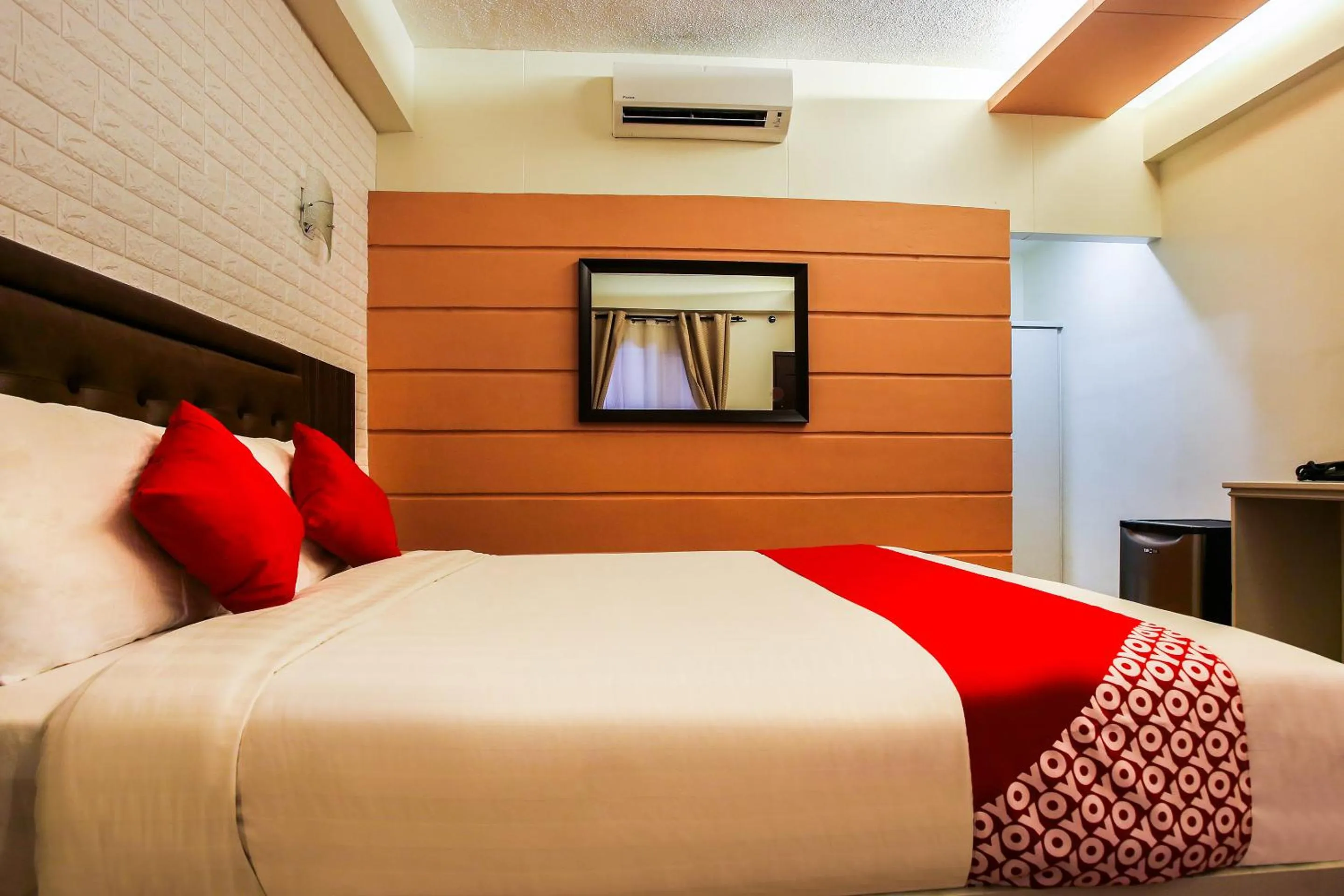 Photo of the whole room in Capital O 786 KWE Hotel and Resort.