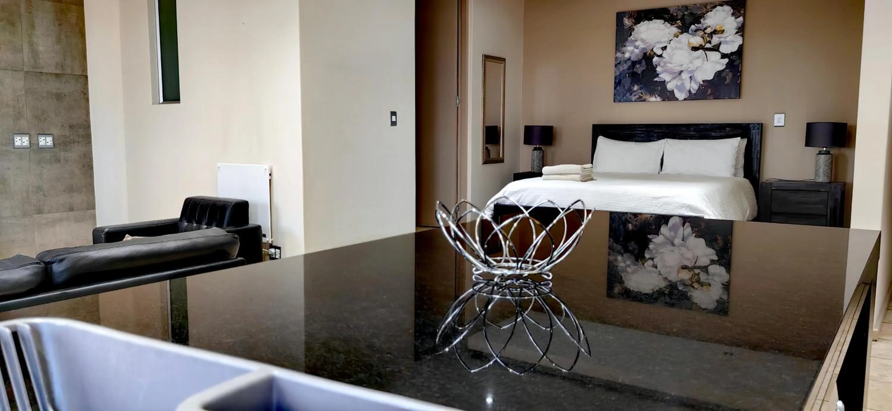 Bedroom, Bed in 4 on Pritchard Luxury Suites