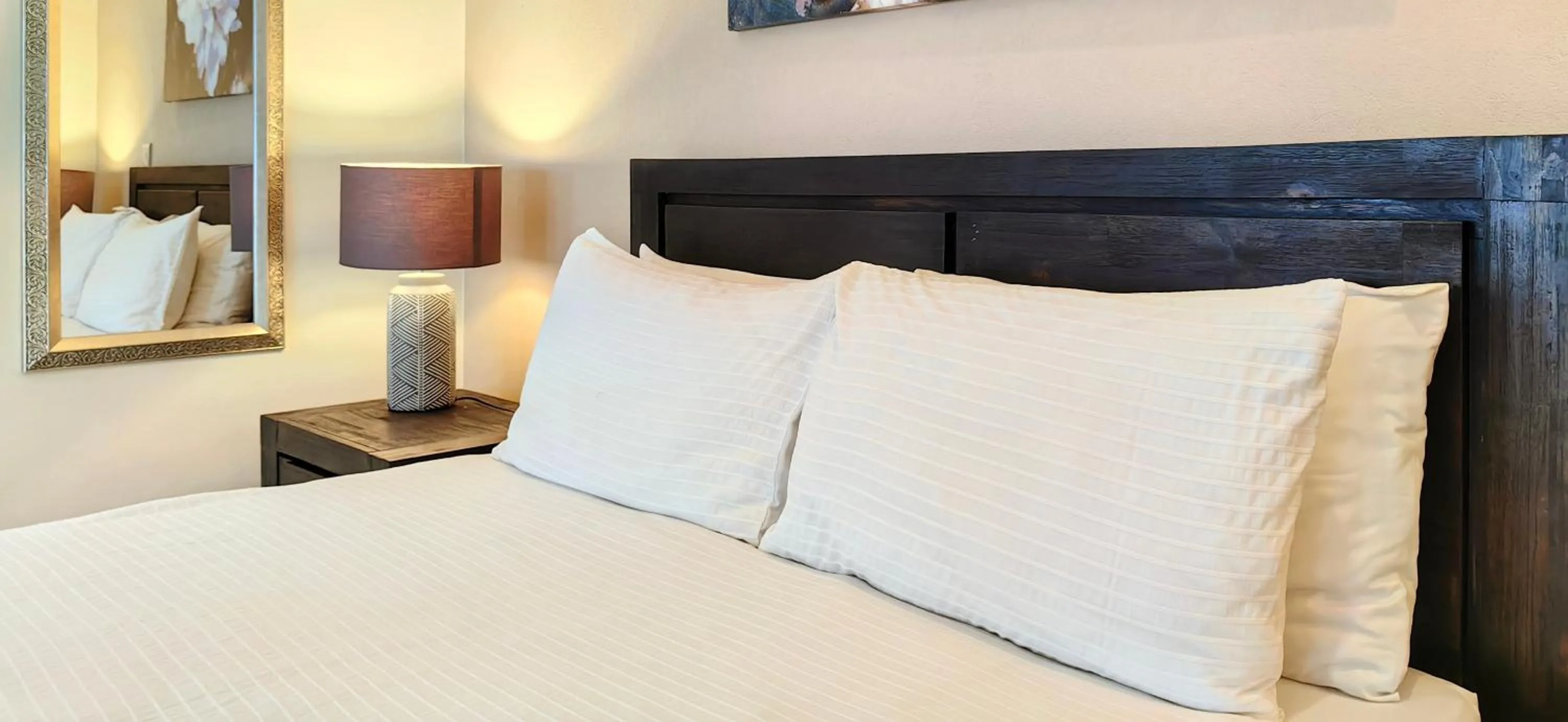 Bed in 4 on Pritchard Luxury Suites