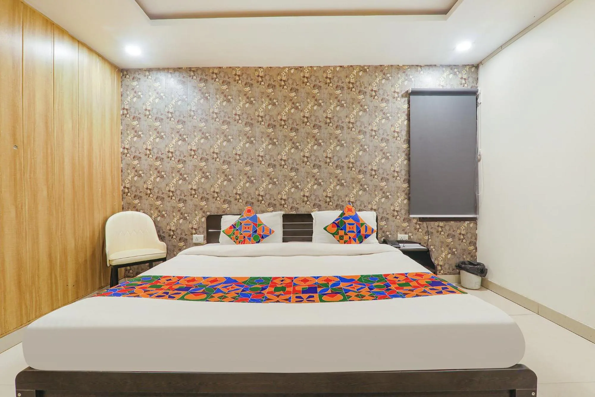 Bed in FabHotel The Villa